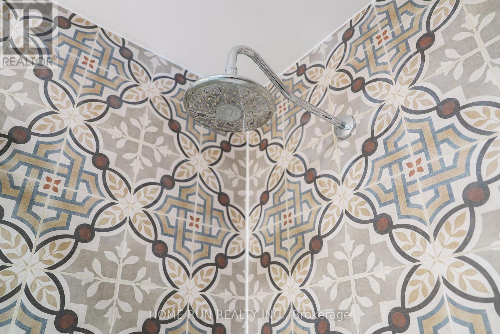 224 Walden Drive, Ottawa, Ontario  K2K 2M3 - Photo 29 - X12814710