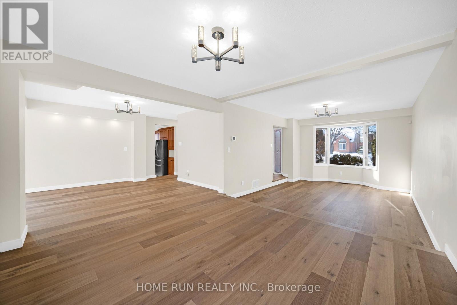 224 Walden Drive, Ottawa, Ontario  K2K 2M3 - Photo 9 - X12814710