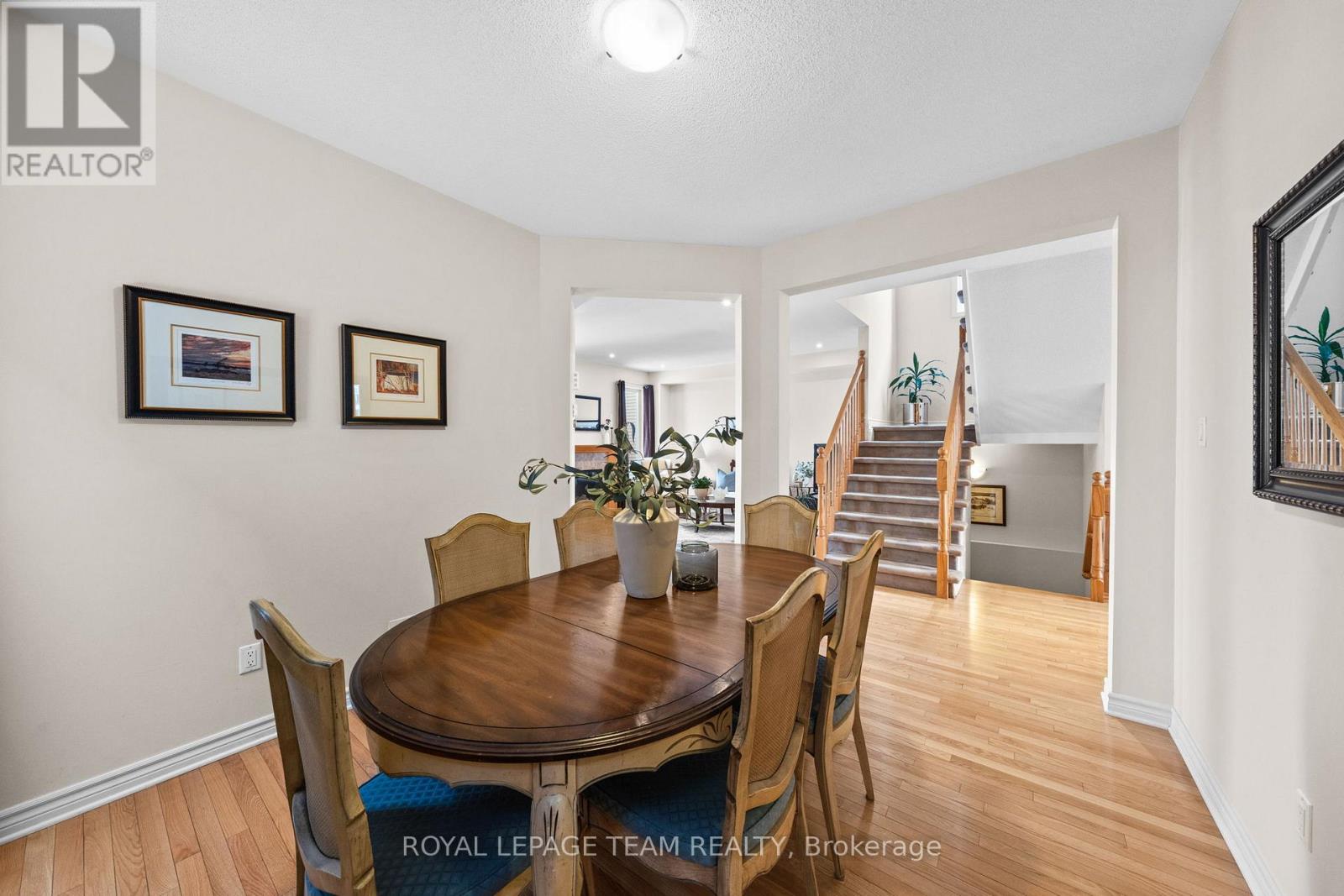 257 Denali Way, Ottawa, Ontario  K2S 0R2 - Photo 11 - X12814758