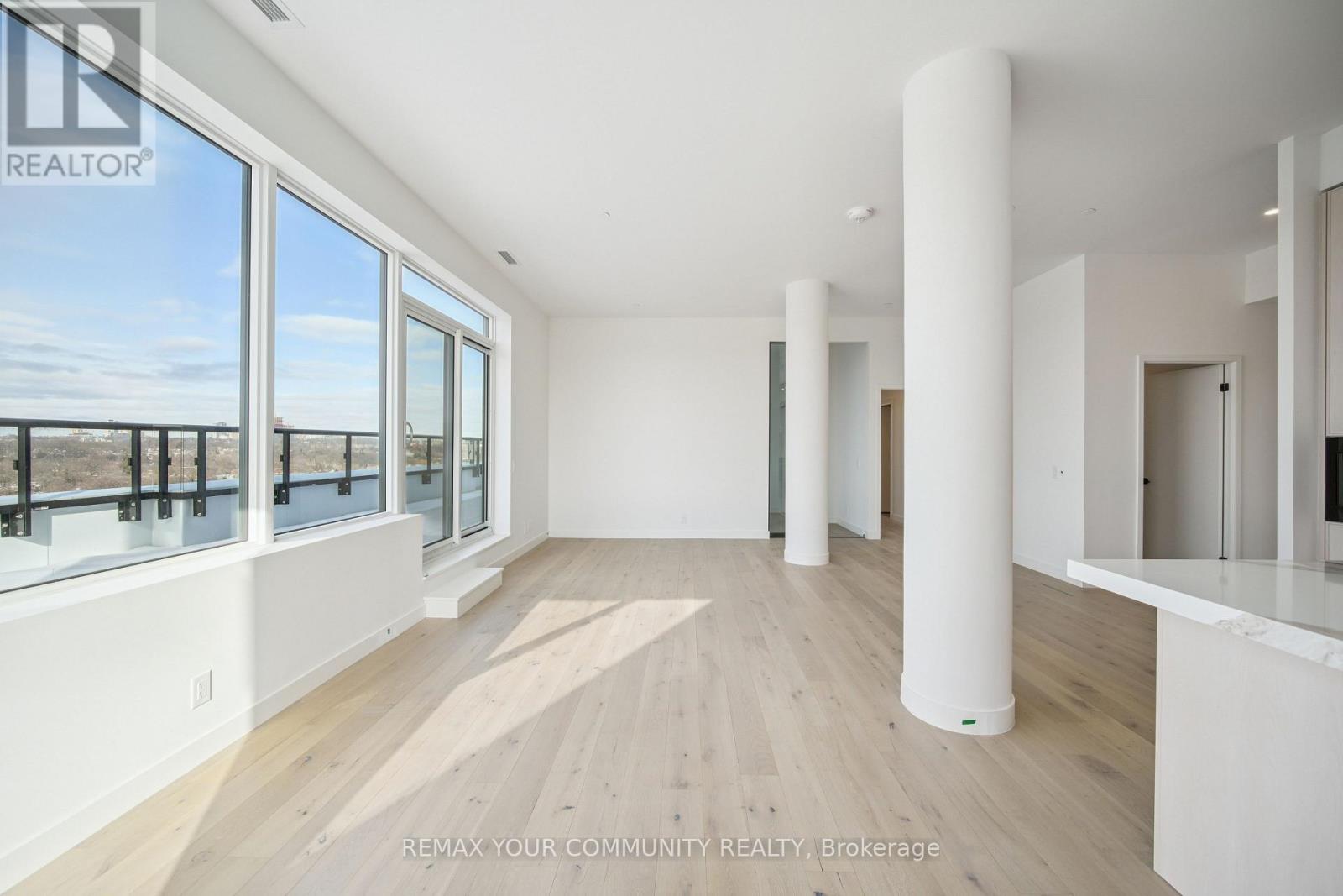 1704 - 1050 Eastern Avenue, Toronto, Ontario  M4L 0B7 - Photo 17 - E12767414