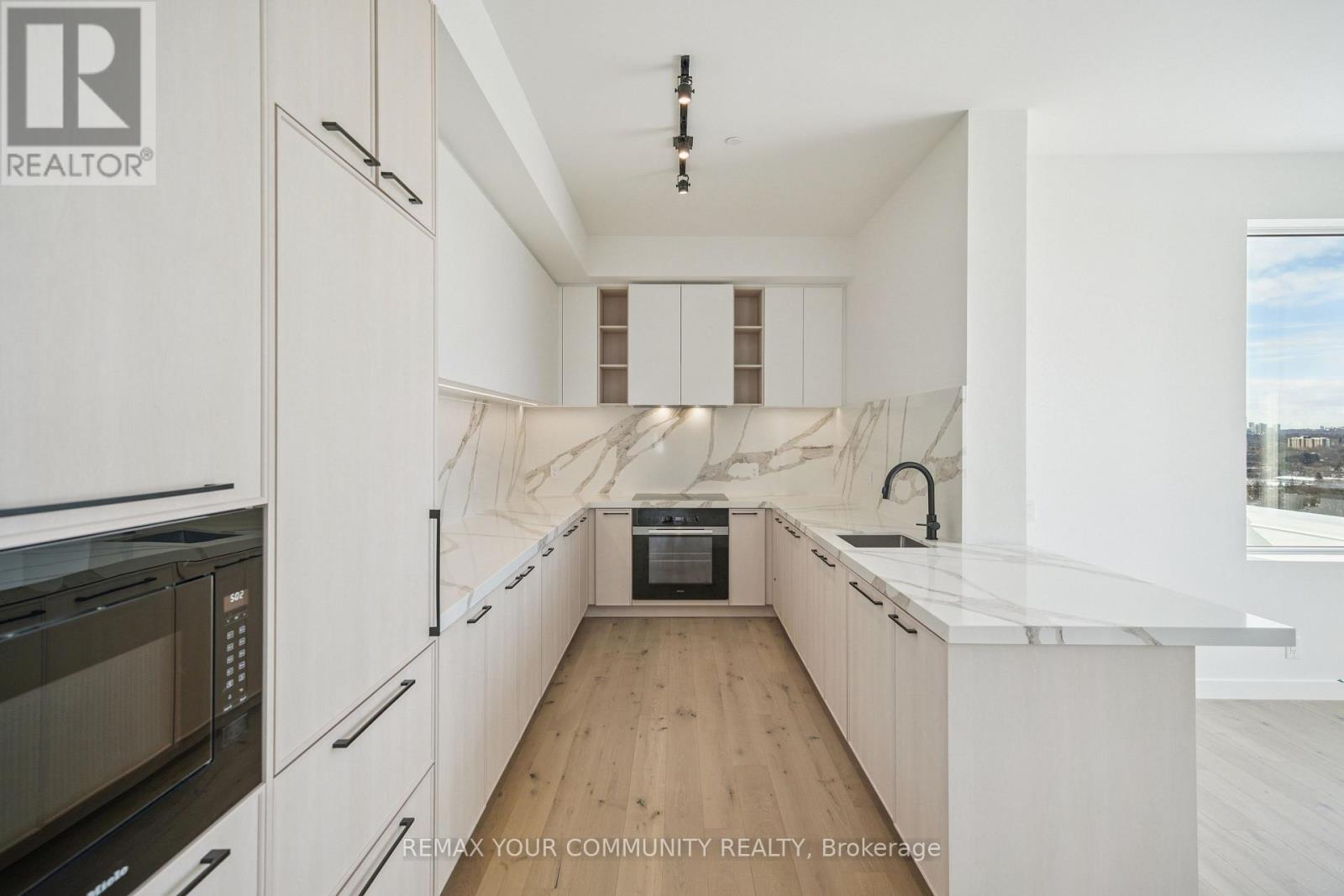 1704 - 1050 Eastern Avenue, Toronto, Ontario  M4L 0B7 - Photo 20 - E12767414