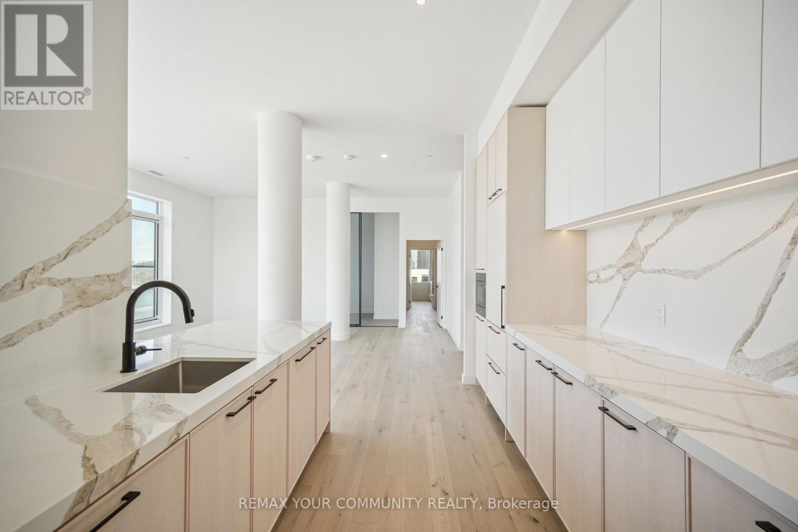 1704 - 1050 Eastern Avenue, Toronto, Ontario  M4L 0B7 - Photo 22 - E12767414