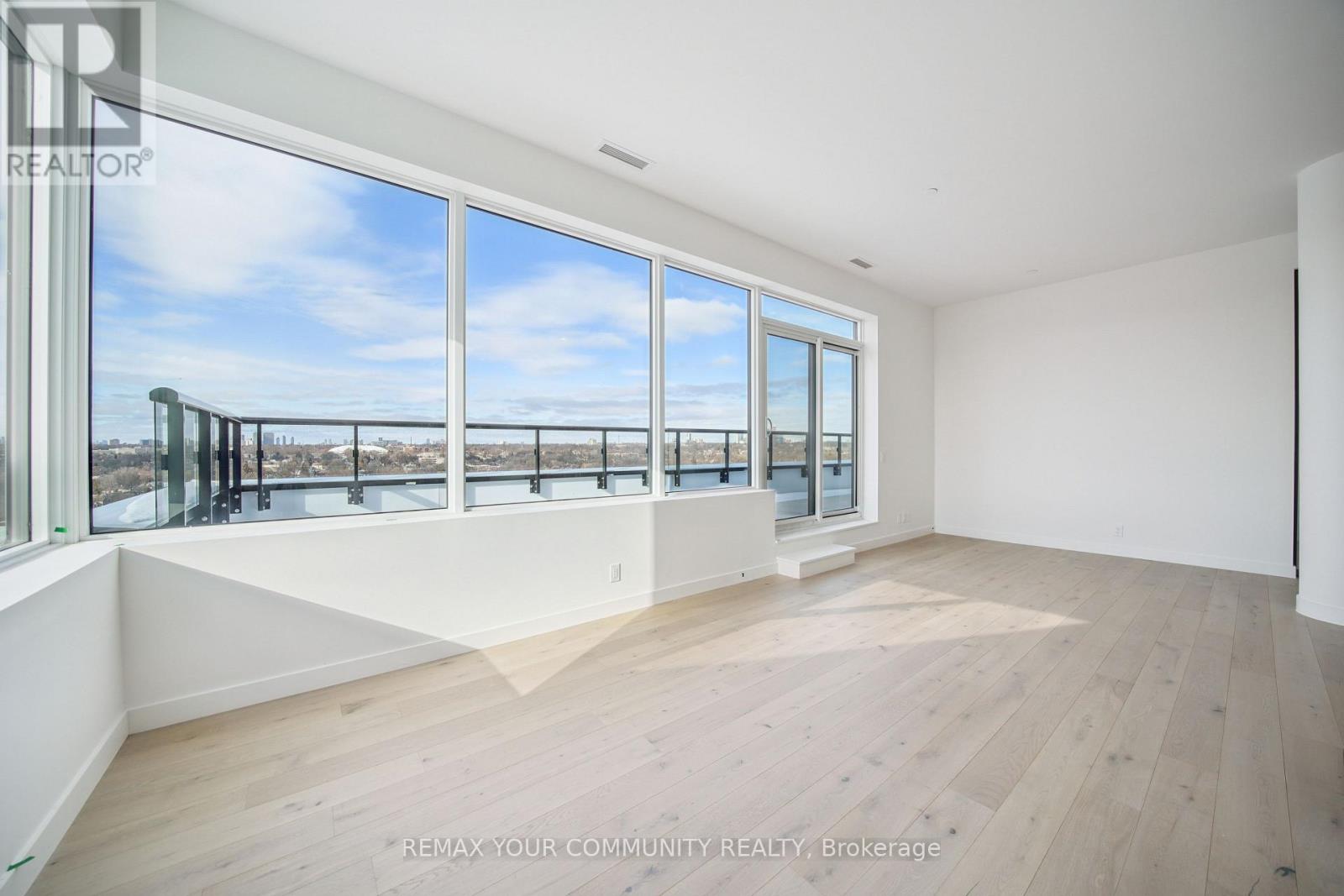 1704 - 1050 Eastern Avenue, Toronto, Ontario  M4L 0B7 - Photo 19 - E12767414