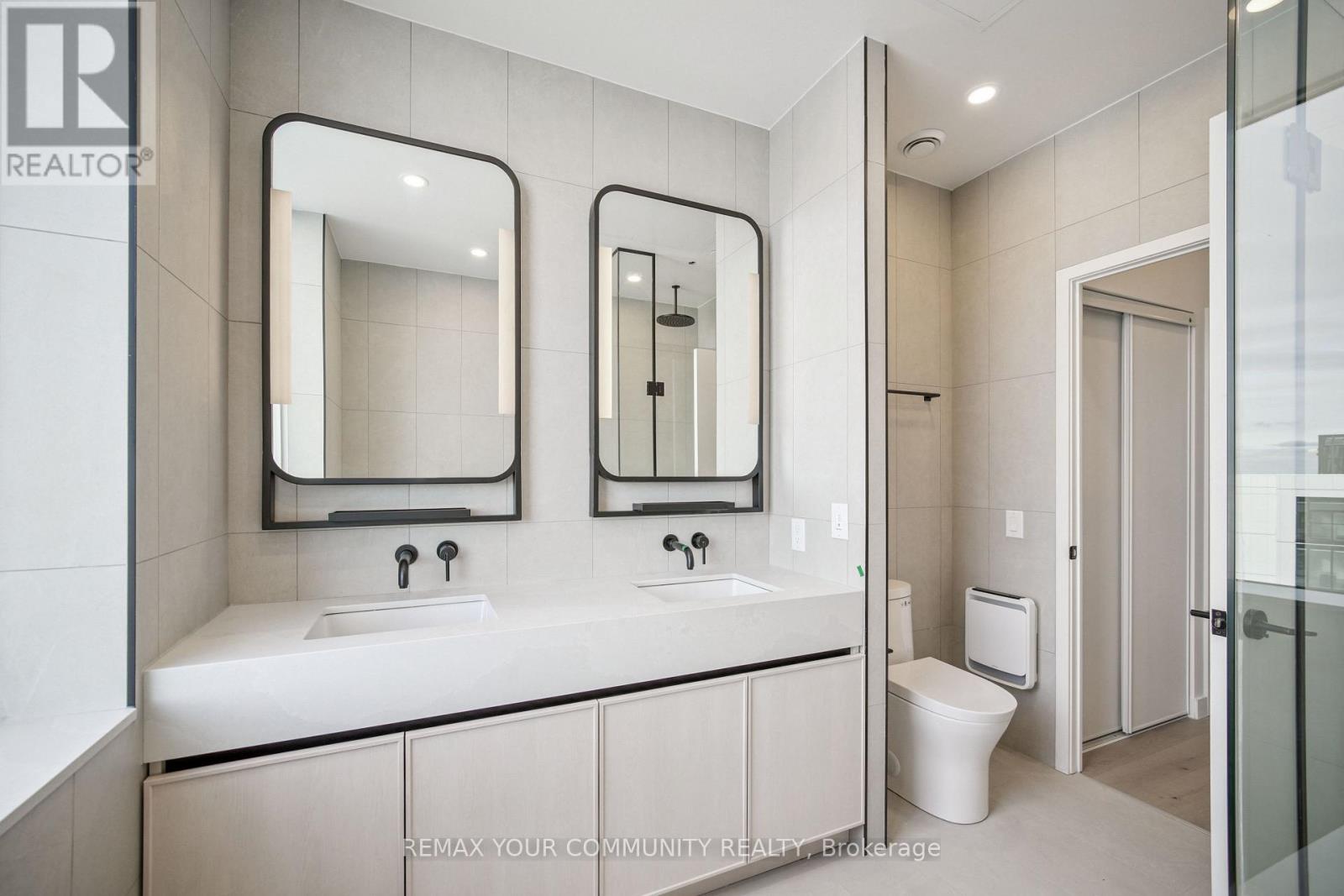 1704 - 1050 Eastern Avenue, Toronto, Ontario  M4L 0B7 - Photo 33 - E12767414