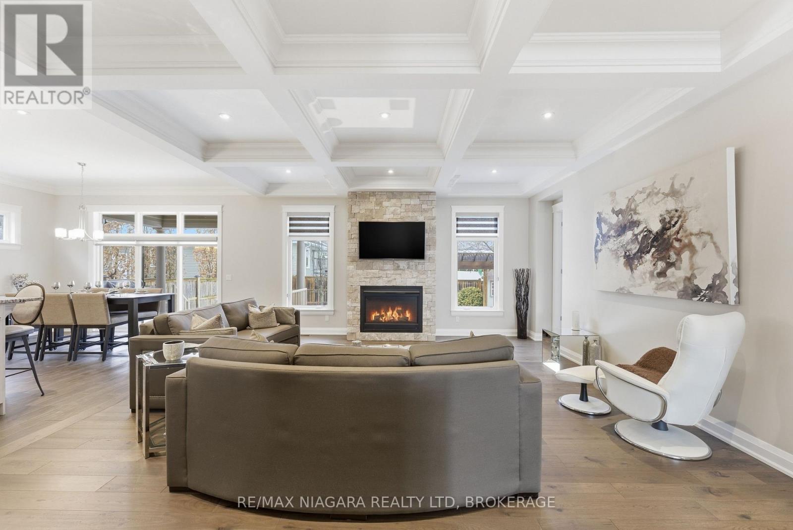 34 Angels Drive, Niagara-On-The-Lake, Ontario  L0S 1J1 - Photo 6 - X12814614