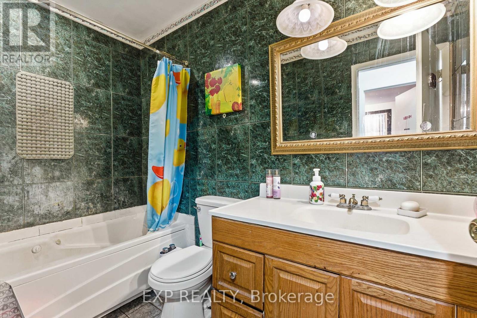 552 First Avenue, Welland, Ontario  L3C 1Z3 - Photo 12 - X12814730