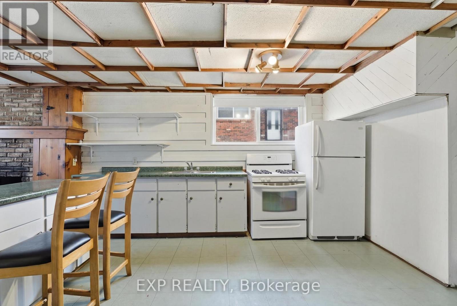 552 First Avenue, Welland, Ontario  L3C 1Z3 - Photo 15 - X12814730