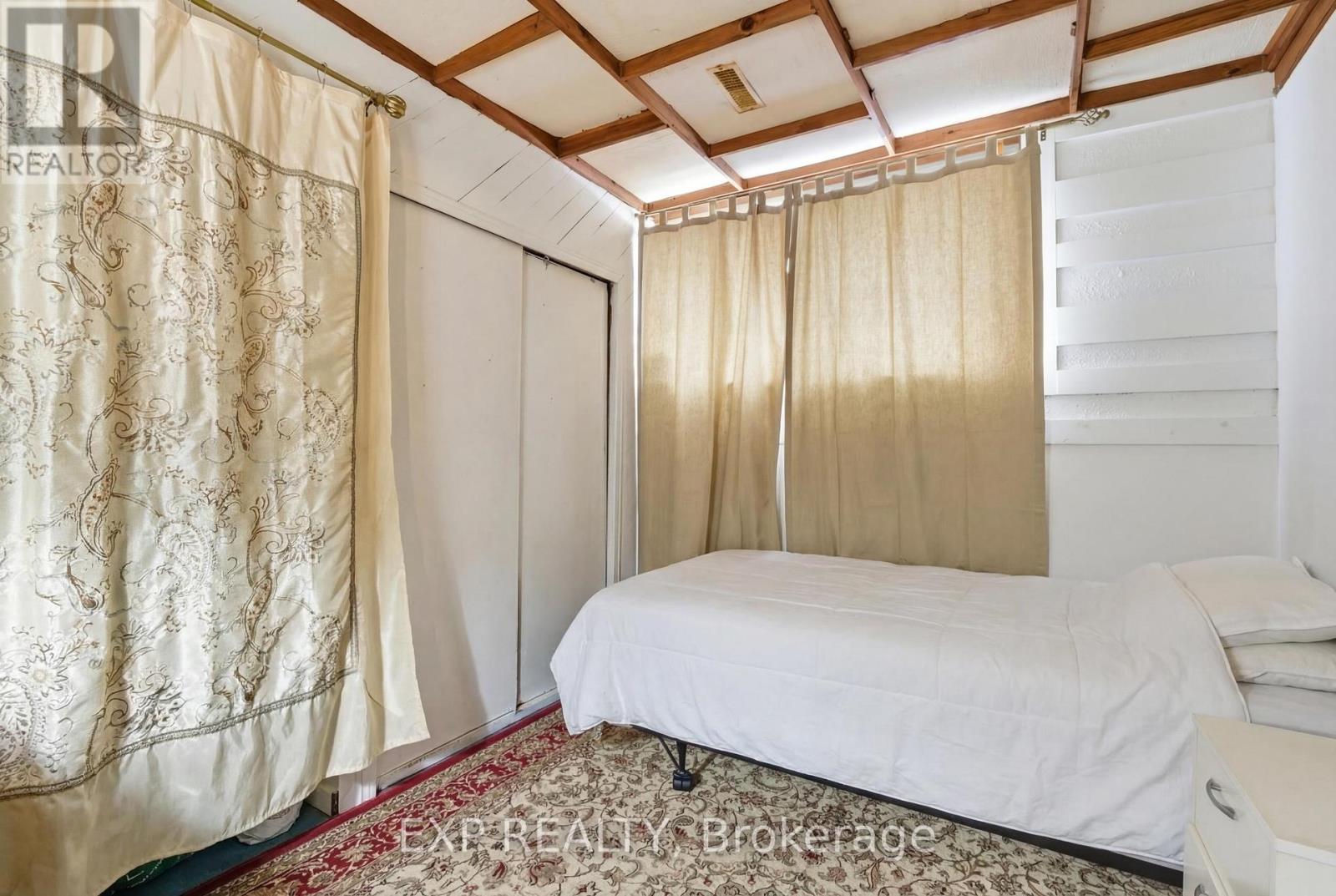 552 First Avenue, Welland, Ontario  L3C 1Z3 - Photo 21 - X12814730