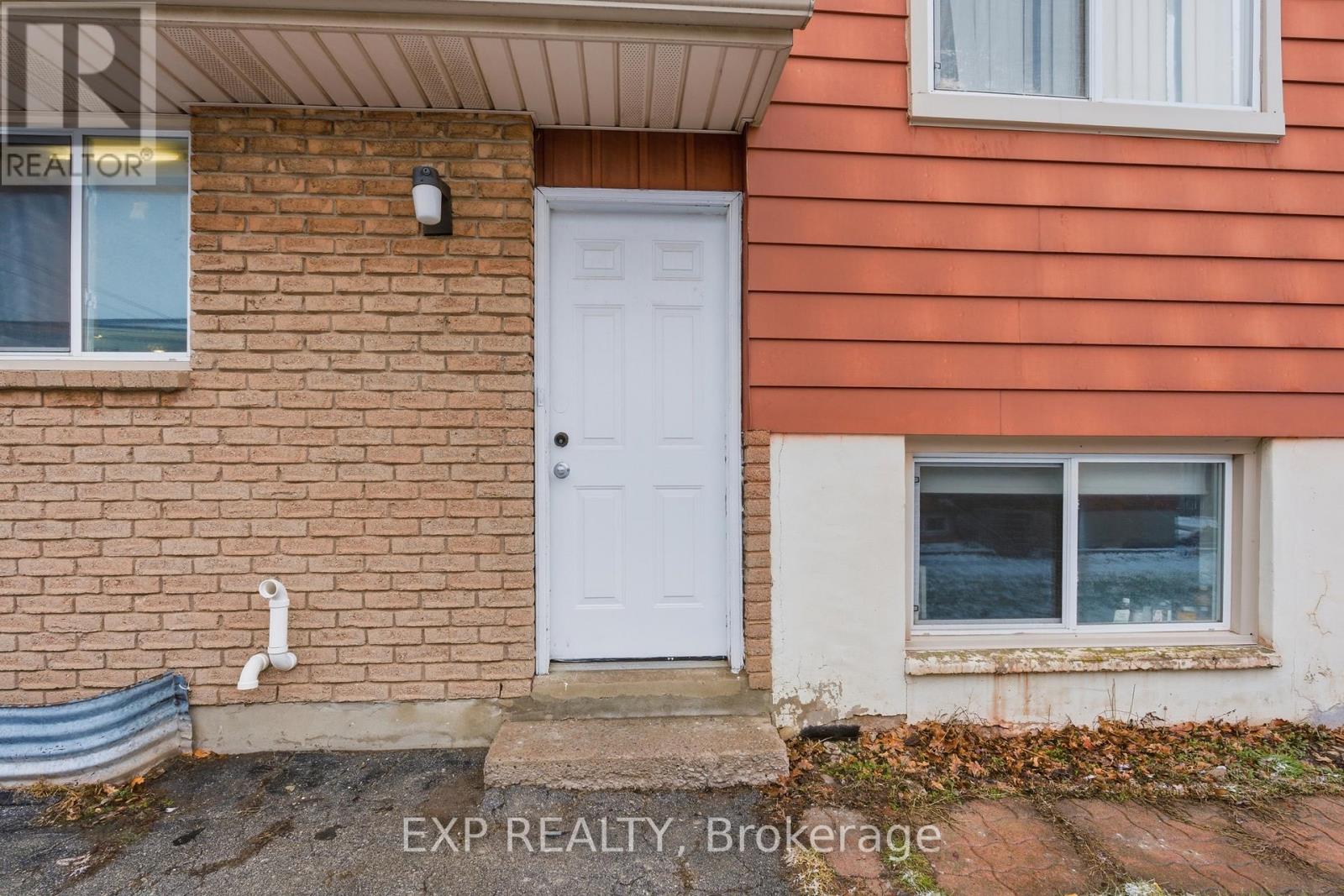 552 First Avenue, Welland, Ontario  L3C 1Z3 - Photo 27 - X12814730