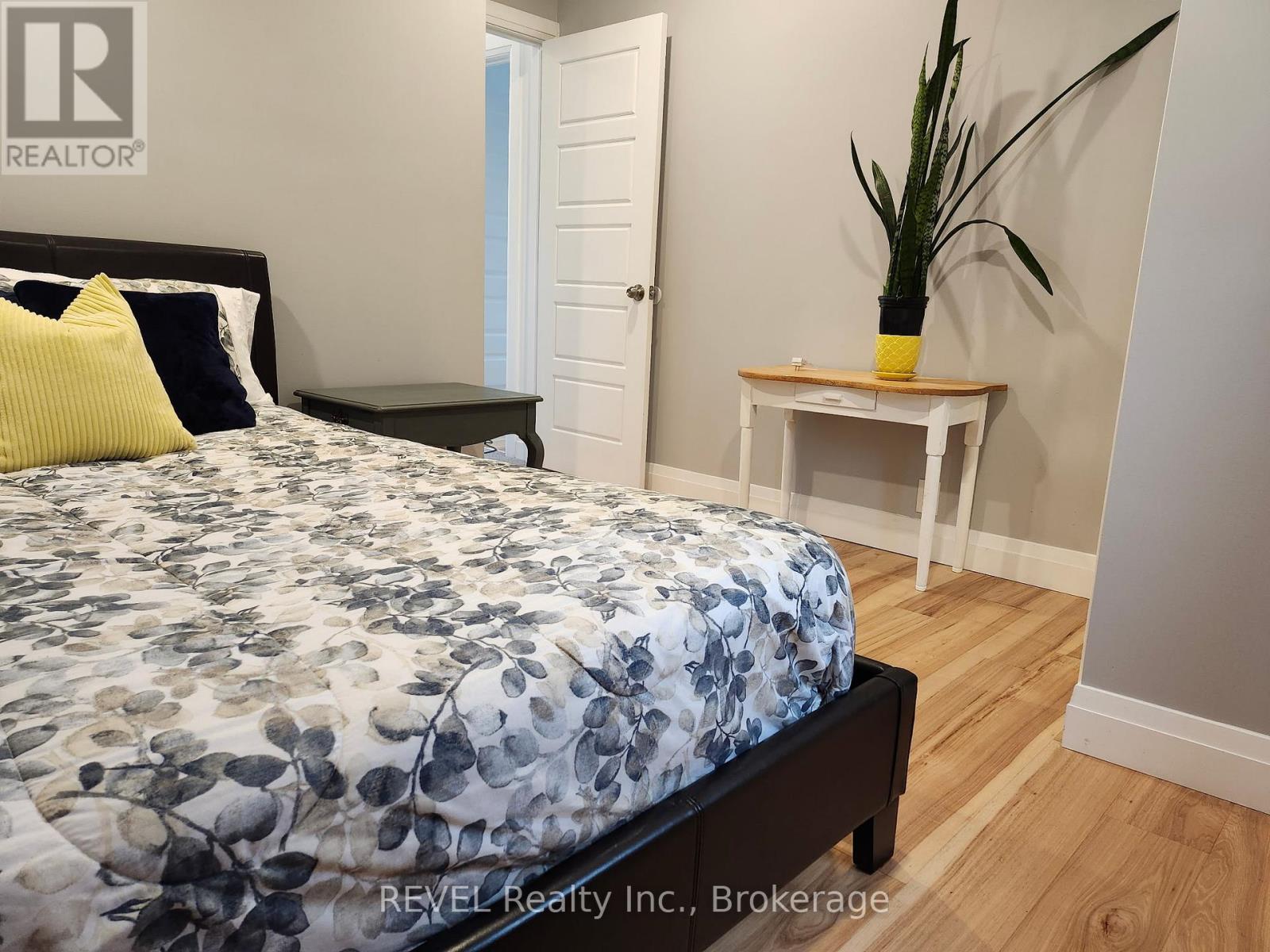 2507 North Shore Drive, Haldimand, Ontario  N0A 1K0 - Photo 10 - X12814752