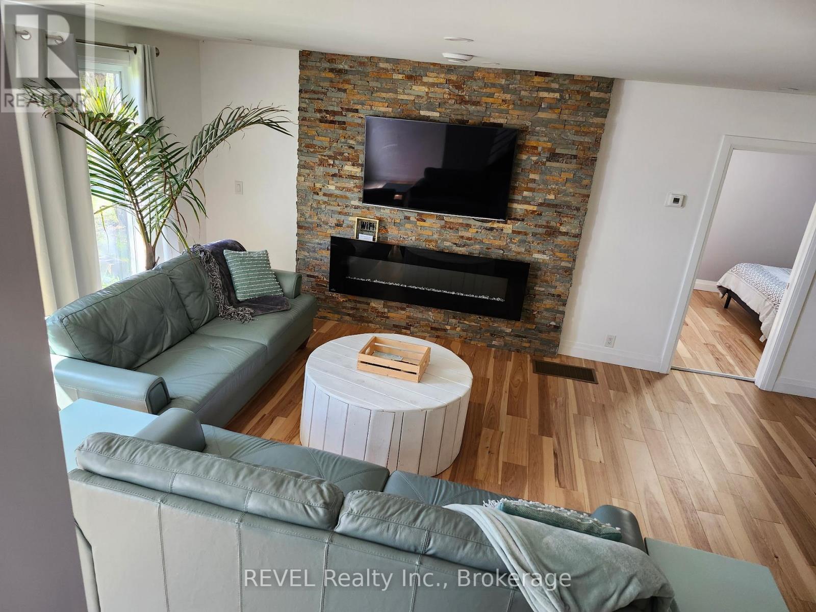 2507 North Shore Drive, Haldimand, Ontario  N0A 1K0 - Photo 3 - X12814752