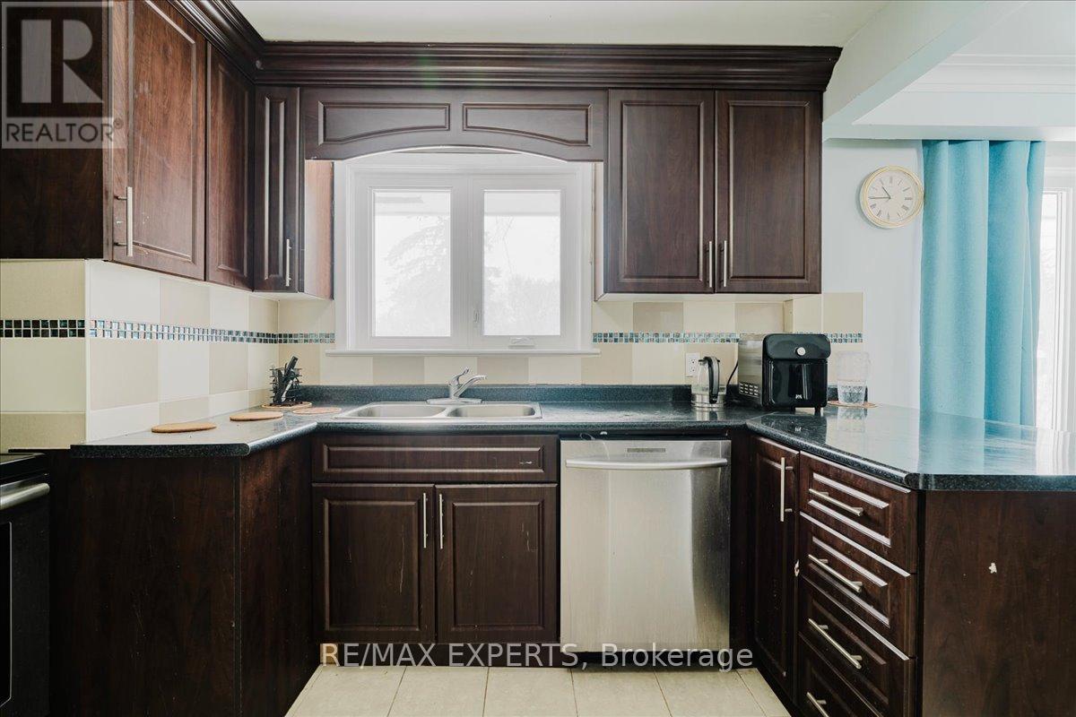 5325 Lawrence Avenue E, Toronto, Ontario  M1C 1R5 - Photo 14 - E12812694