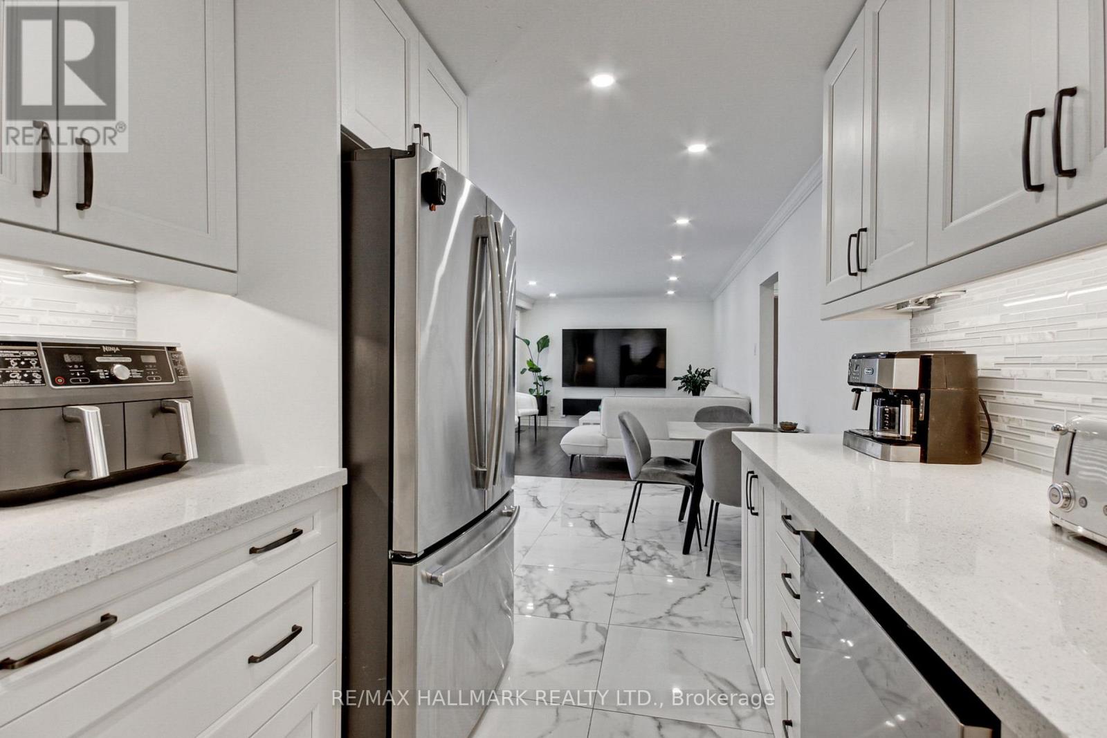 13 Patrick Drive, Aurora, Ontario  L4G 2A6 - Photo 24 - N12782208