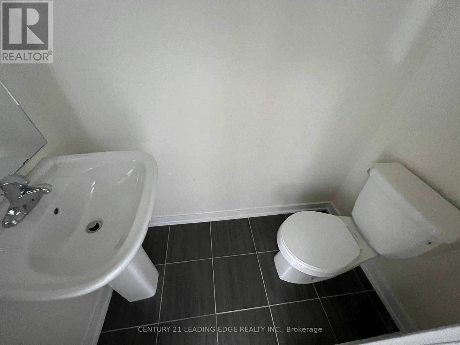 211 - 250 Finch Avenue, Pickering, Ontario  L1V 0G6 - Photo 17 - E12813532