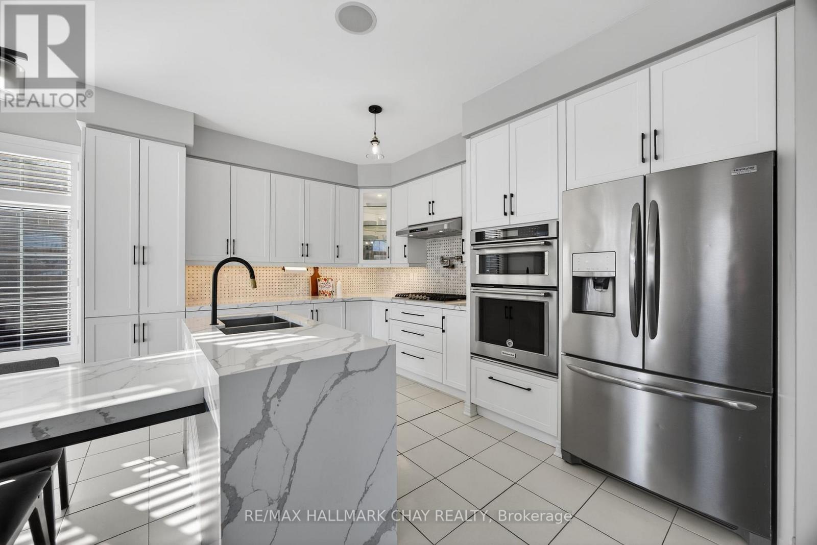 997 Barton Way, Innisfil, Ontario  L9S 0N5 - Photo 12 - N12799062