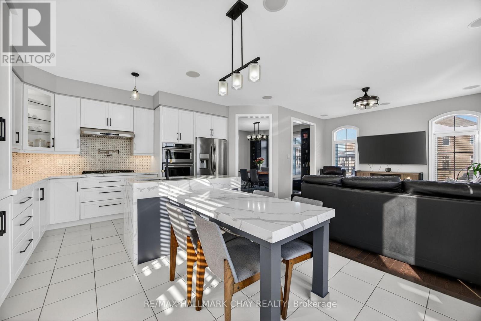 997 Barton Way, Innisfil, Ontario  L9S 0N5 - Photo 18 - N12799062