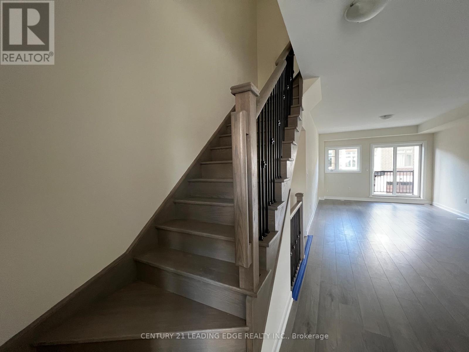 211 - 250 Finch Avenue, Pickering, Ontario  L1V 0G6 - Photo 9 - E12813532