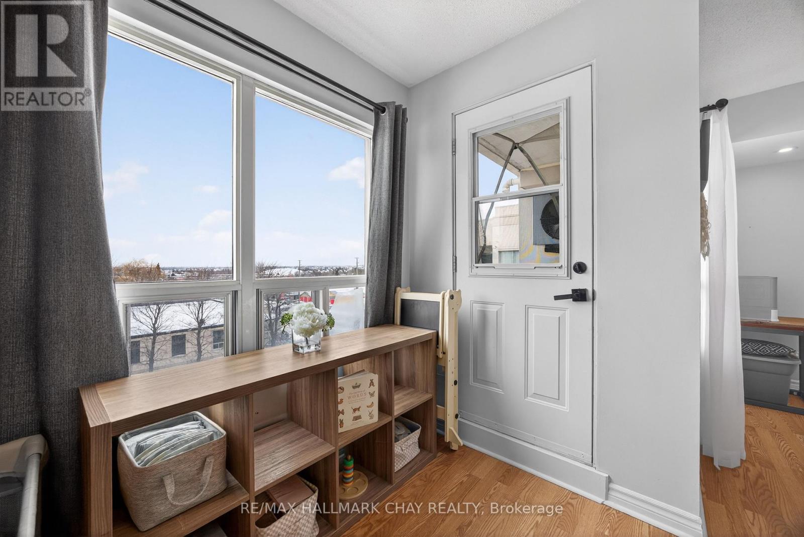 508 - 160 Wellington Street E, Aurora, Ontario  L4G 1J3 - Photo 7 - N12800848