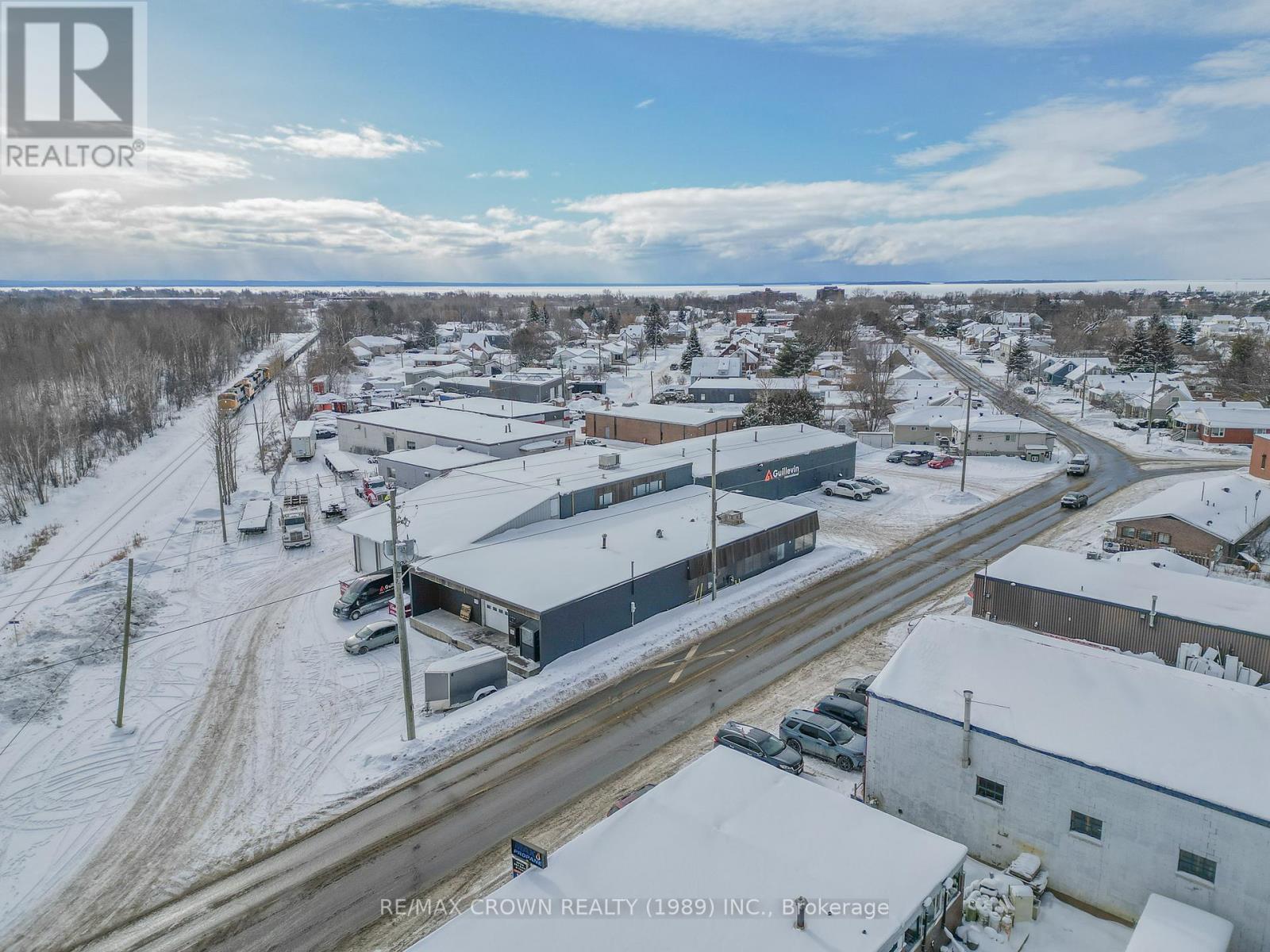 1335 Franklin Street, North Bay (Central), Ontario  P1B 2M3 - Photo 2 - X12814654