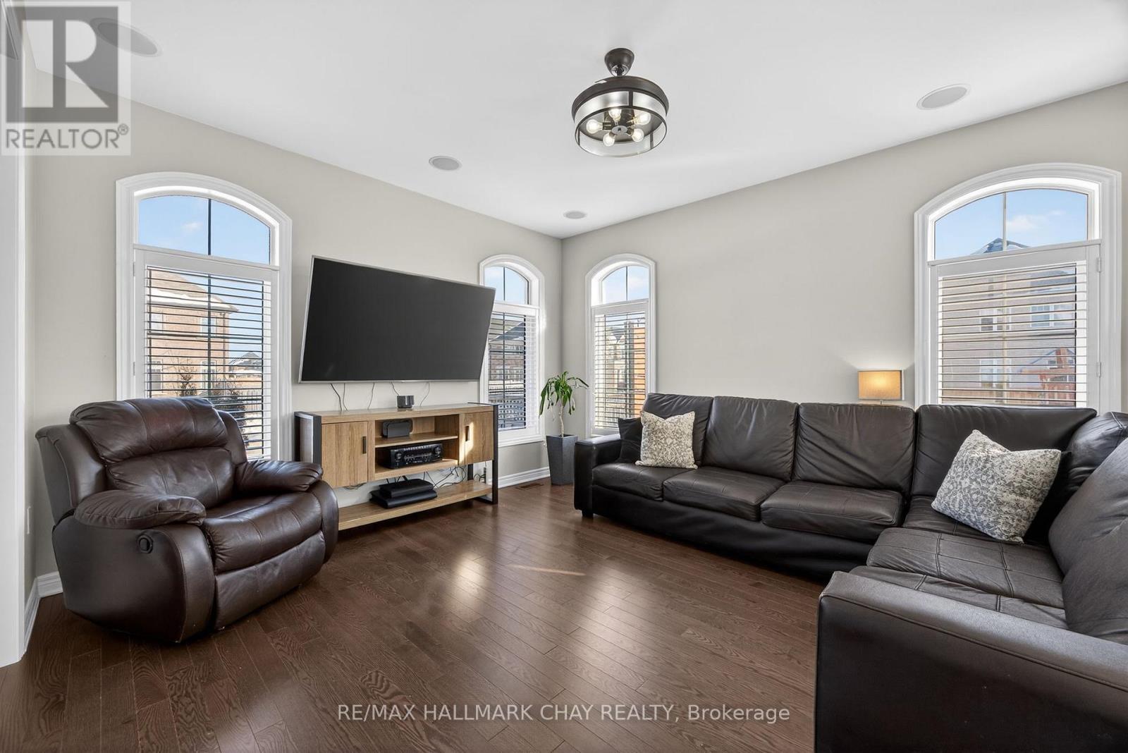 997 Barton Way, Innisfil, Ontario  L9S 0N5 - Photo 8 - N12799062