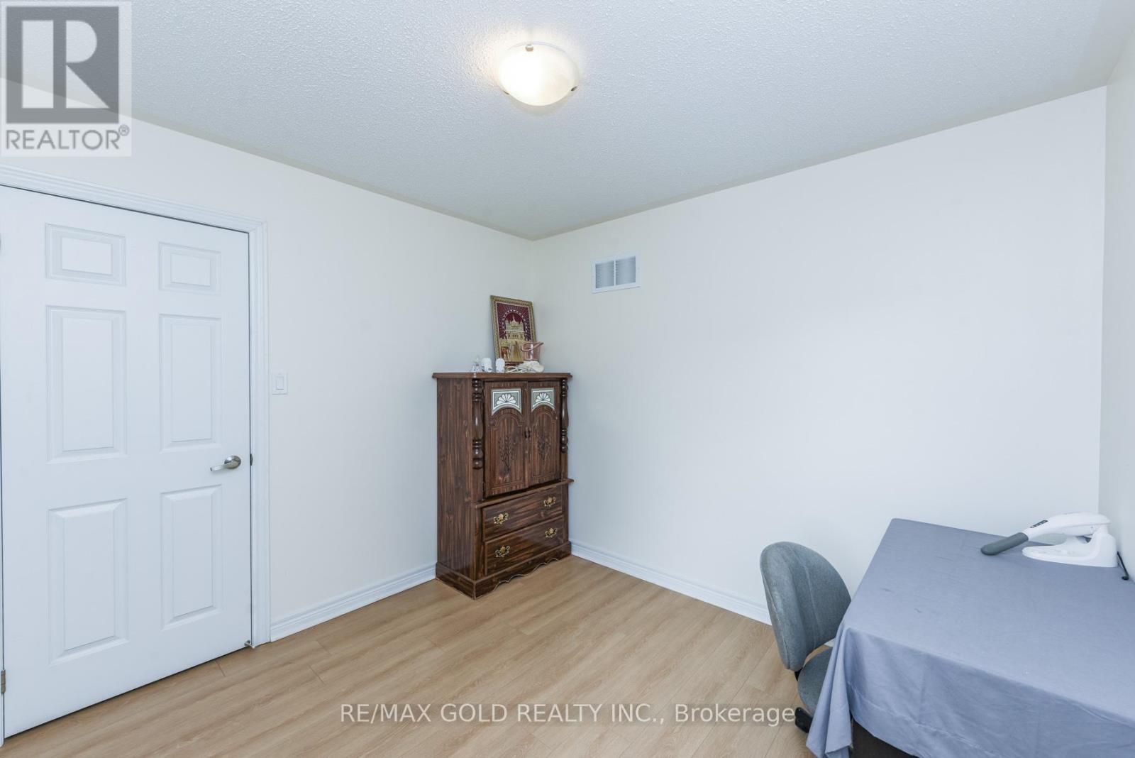 22 Merrickville Way, Brampton, Ontario  L6Y 0V5 - Photo 28 - W12795422