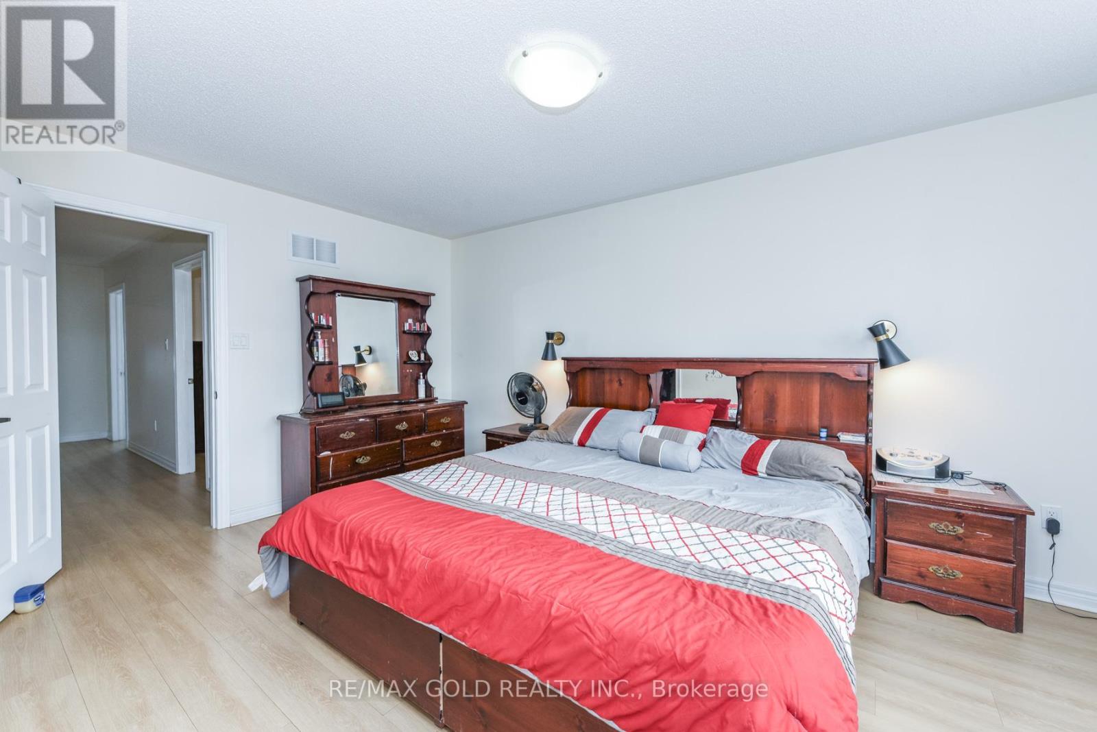 22 Merrickville Way, Brampton, Ontario  L6Y 0V5 - Photo 15 - W12795422