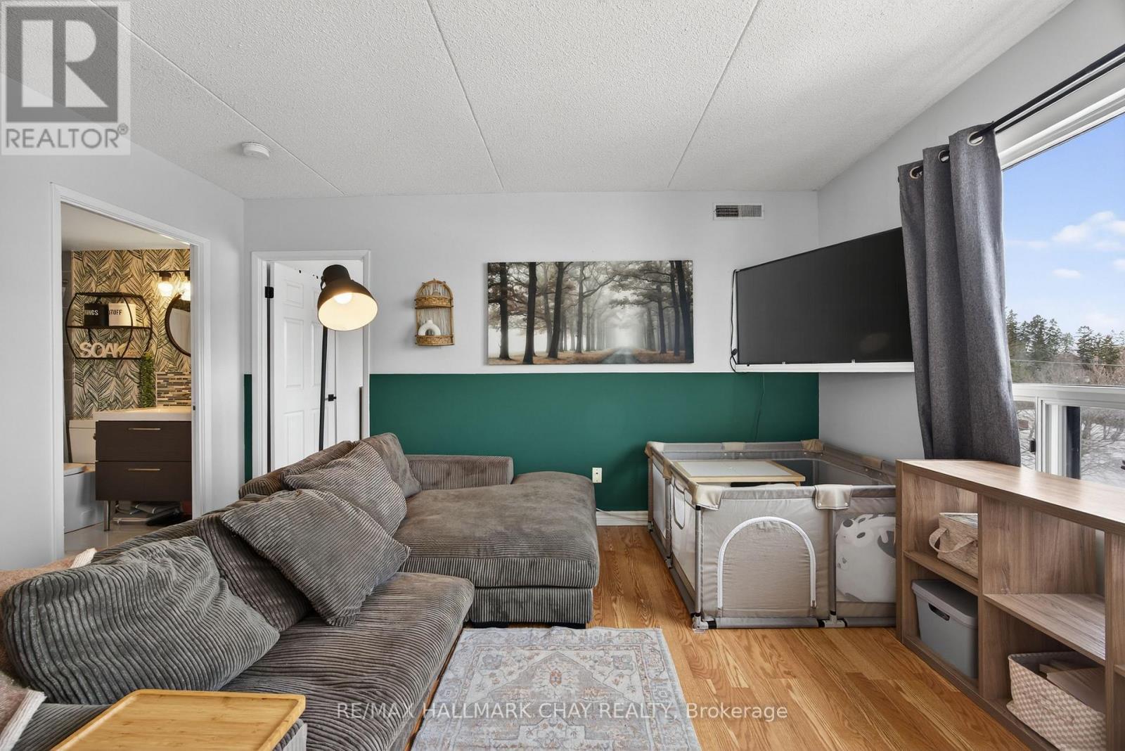 508 - 160 Wellington Street E, Aurora, Ontario  L4G 1J3 - Photo 9 - N12800848