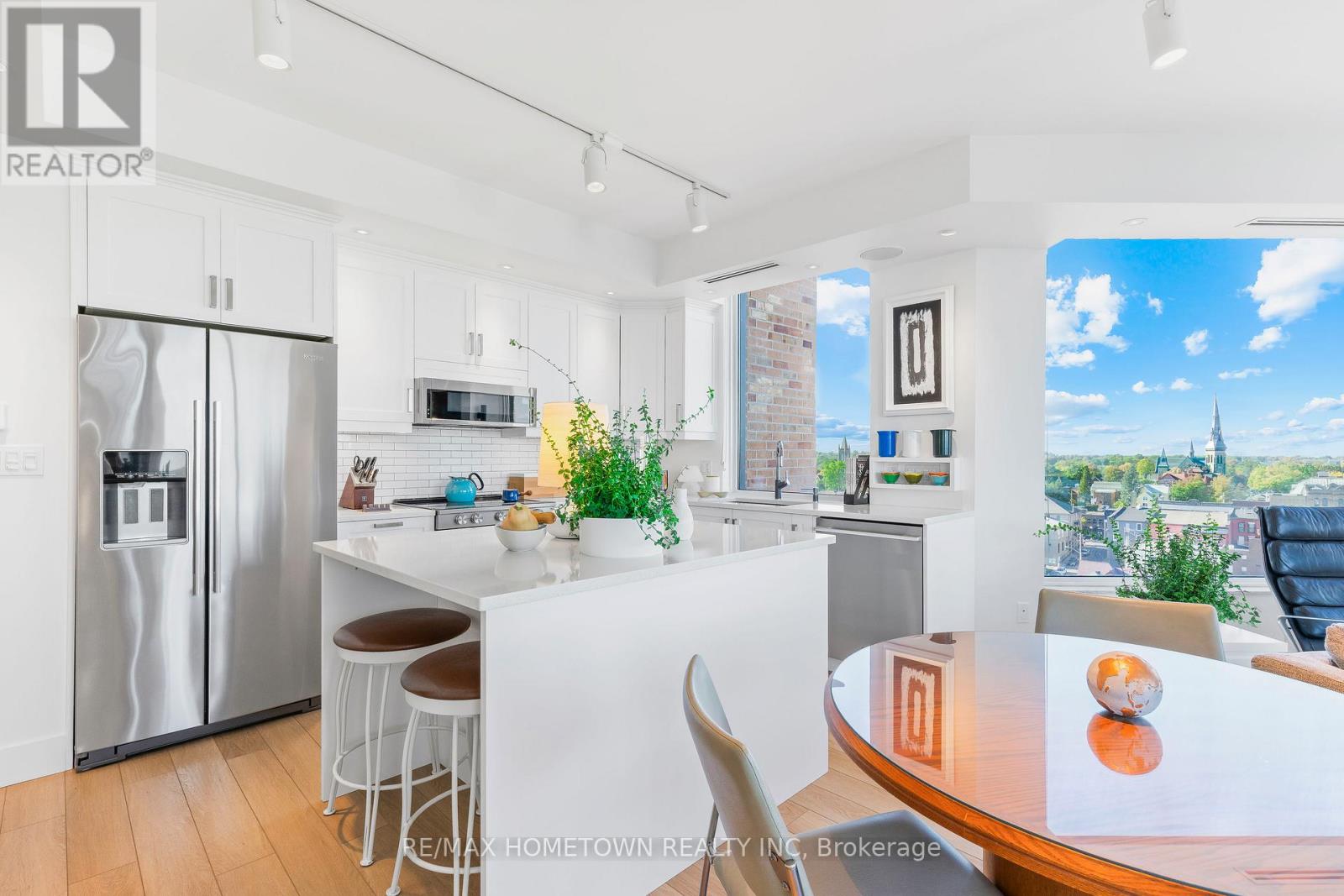 1205 - 15 St Andrew Street, Brockville, Ontario  K6V 0B8 - Photo 3 - X12814706