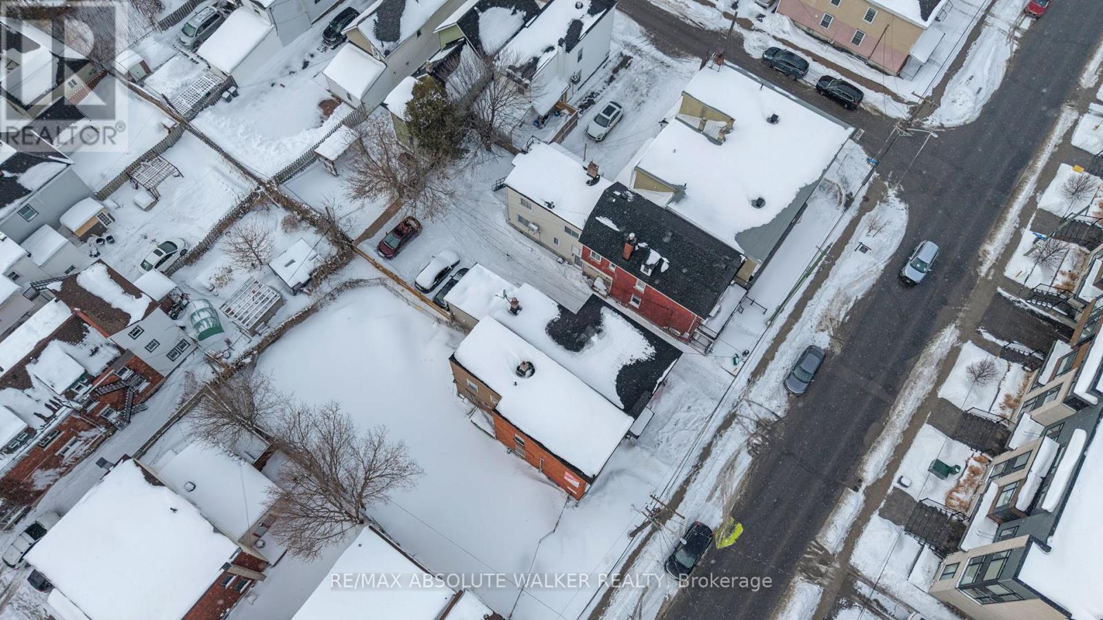 360 Booth Street, Ottawa, Ontario K1R 7K4 - Photo 3 - X12774626