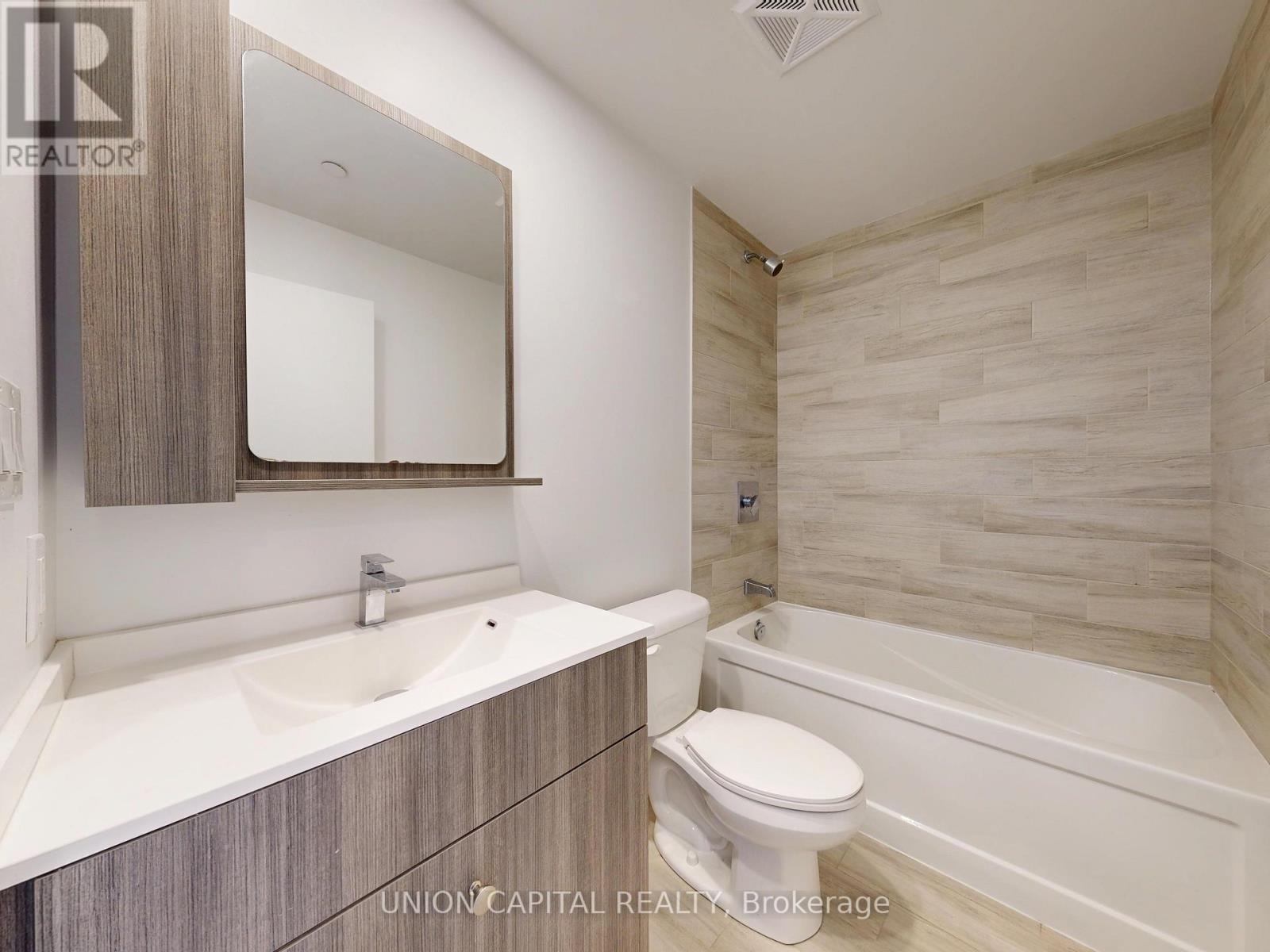 715 - 75 Canterbury Place, Toronto, Ontario  M2N 0L2 - Photo 13 - C12814592