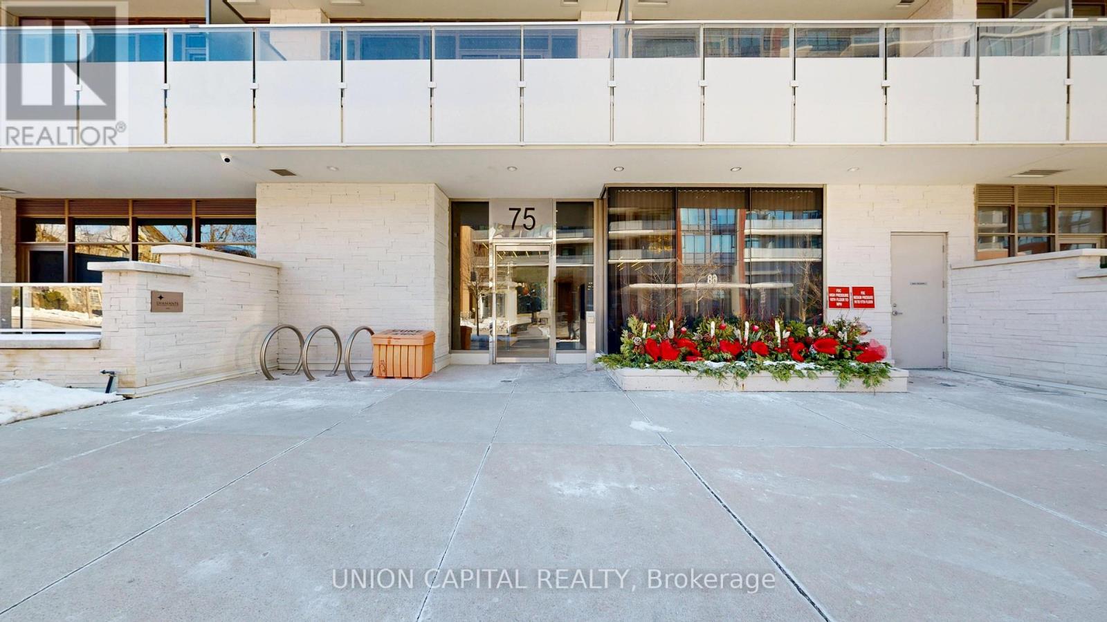 715 - 75 Canterbury Place, Toronto, Ontario  M2N 0L2 - Photo 27 - C12814592