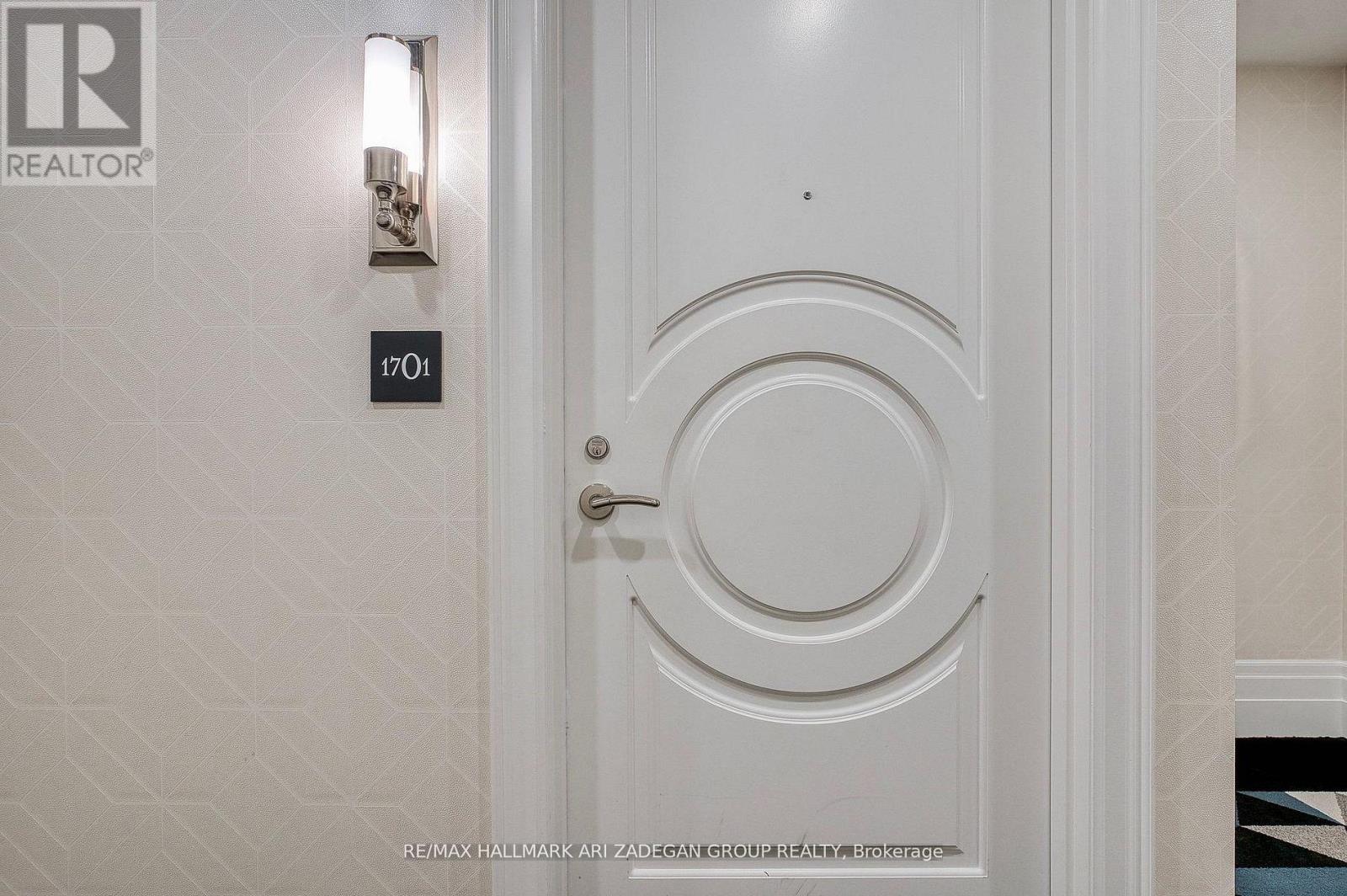 1701 - 88 Blue Jays Way, Toronto, Ontario  M5V 2G3 - Photo 17 - C12814604