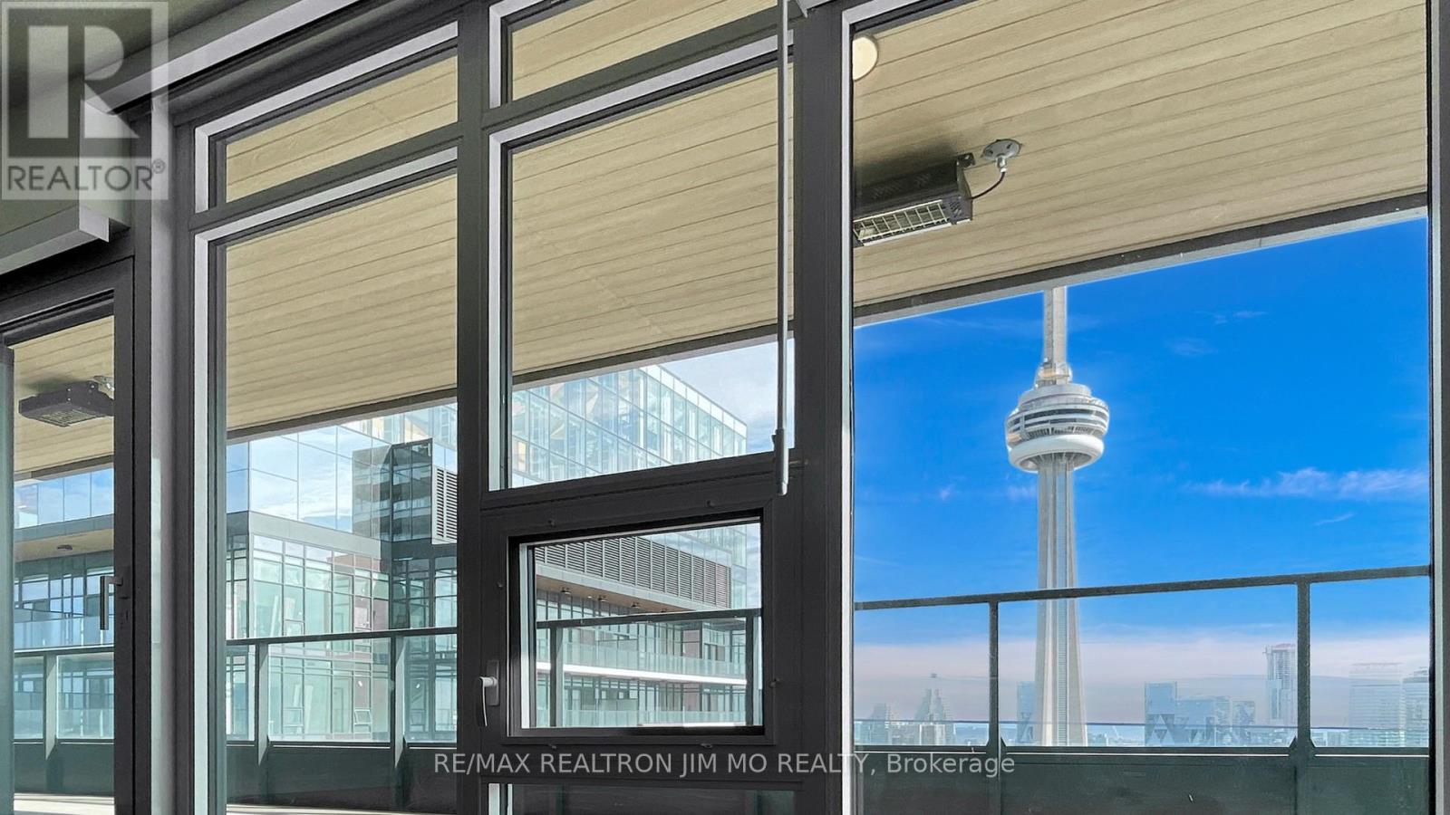 6906 - 3 Concord Cityplace Way, Toronto, Ontario  M5V 0X4 - Photo 35 - C12814754