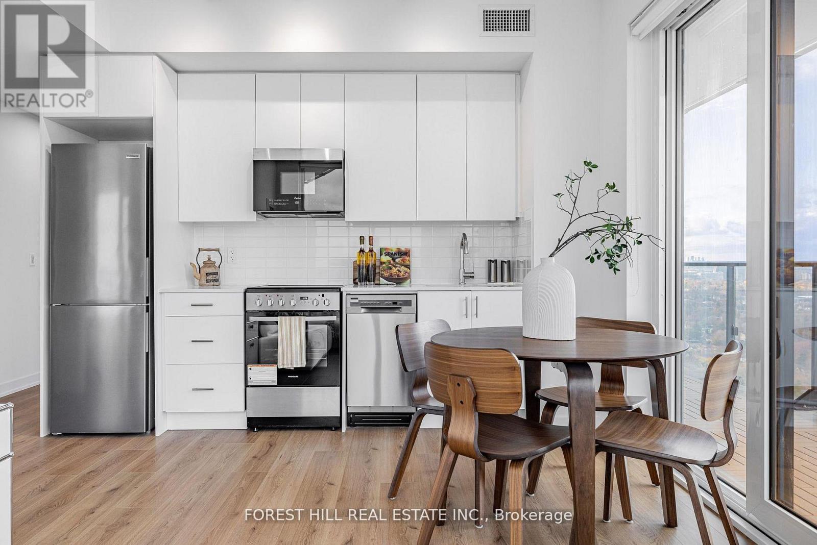 2910 - 15 Ellerslie Avenue, Toronto, Ontario  M2N 0L7 - Photo 2 - C12814794