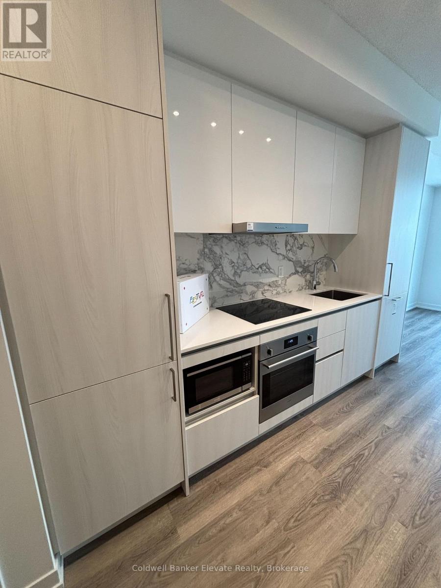 4202 - 195 Commerce Street, Vaughan, Ontario  L4K 0P9 - Photo 3 - N12814510