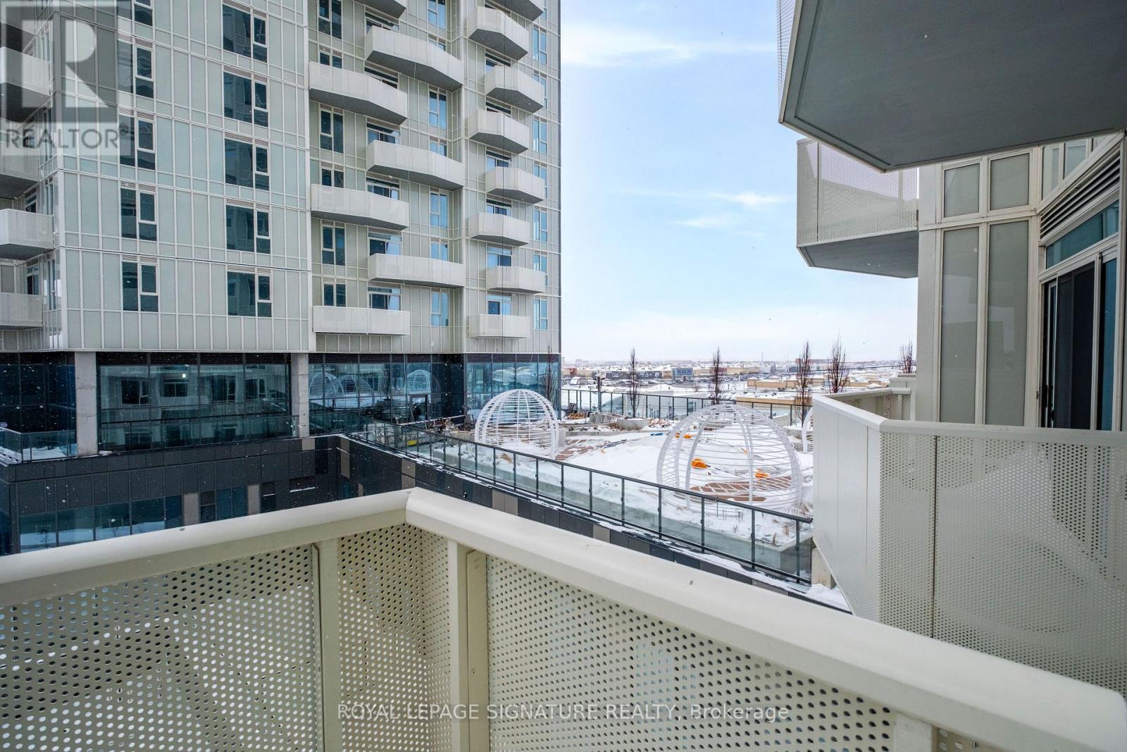 625 - 498 Caldari Road, Vaughan, Ontario  L4K 0R6 - Photo 10 - N12814522