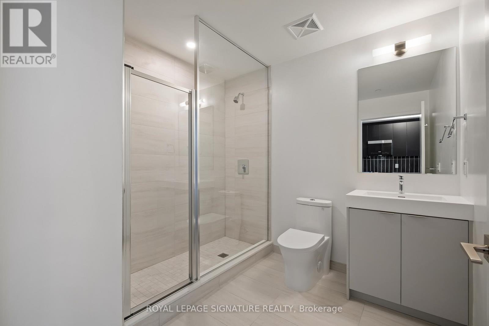 625 - 498 Caldari Road, Vaughan, Ontario  L4K 0R6 - Photo 7 - N12814522