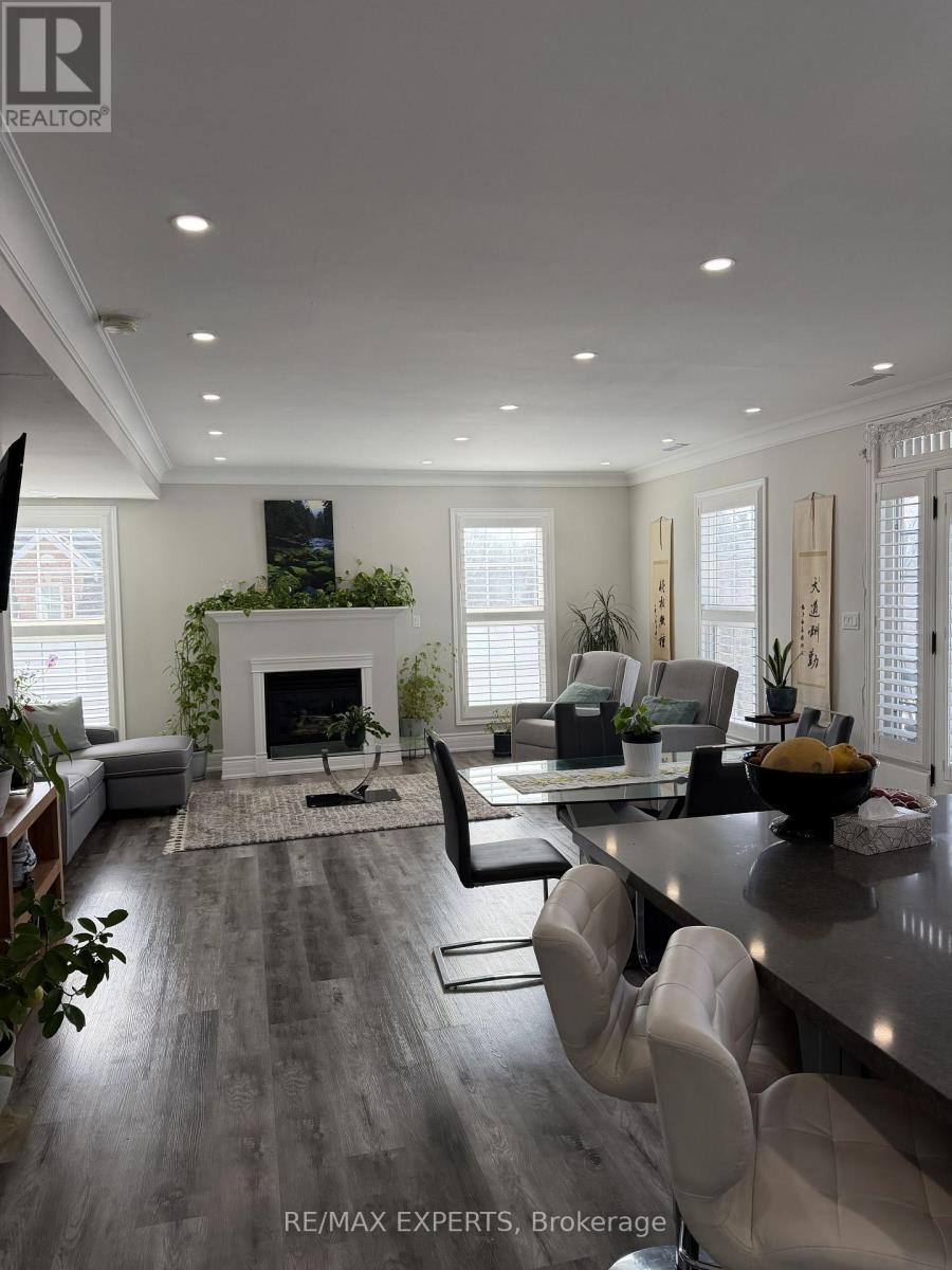 204 - 10472 Islington Avenue, Vaughan, Ontario  L0J 1C0 - Photo 6 - N12814564