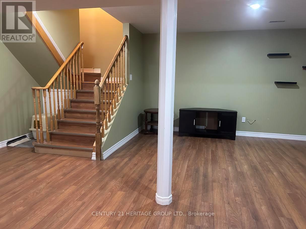 Bsmt - 587 Mulock Court, Newmarket, Ontario  L3Y 5H1 - Photo 4 - N12814620