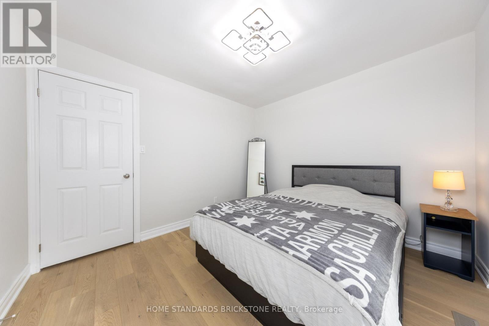 25 Hester Court, Markham, Ontario  L3T 3K4 - Photo 24 - N12814640