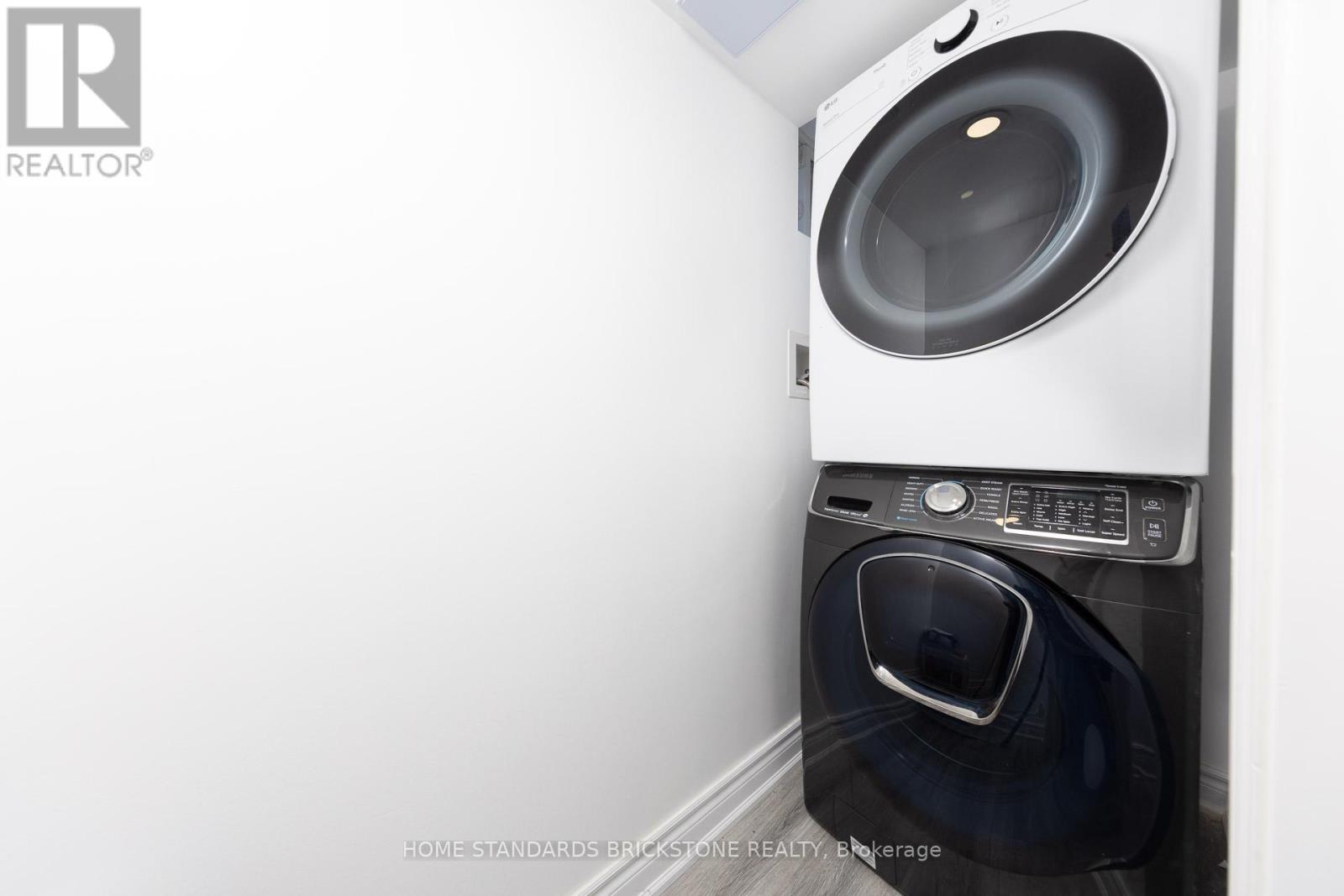 25 Hester Court, Markham, Ontario  L3T 3K4 - Photo 33 - N12814640