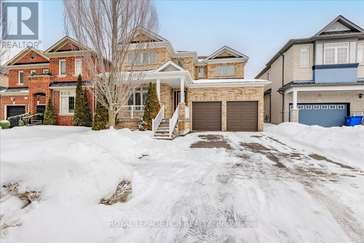 392 KWAPIS BOULEVARD, Newmarket, Ontario