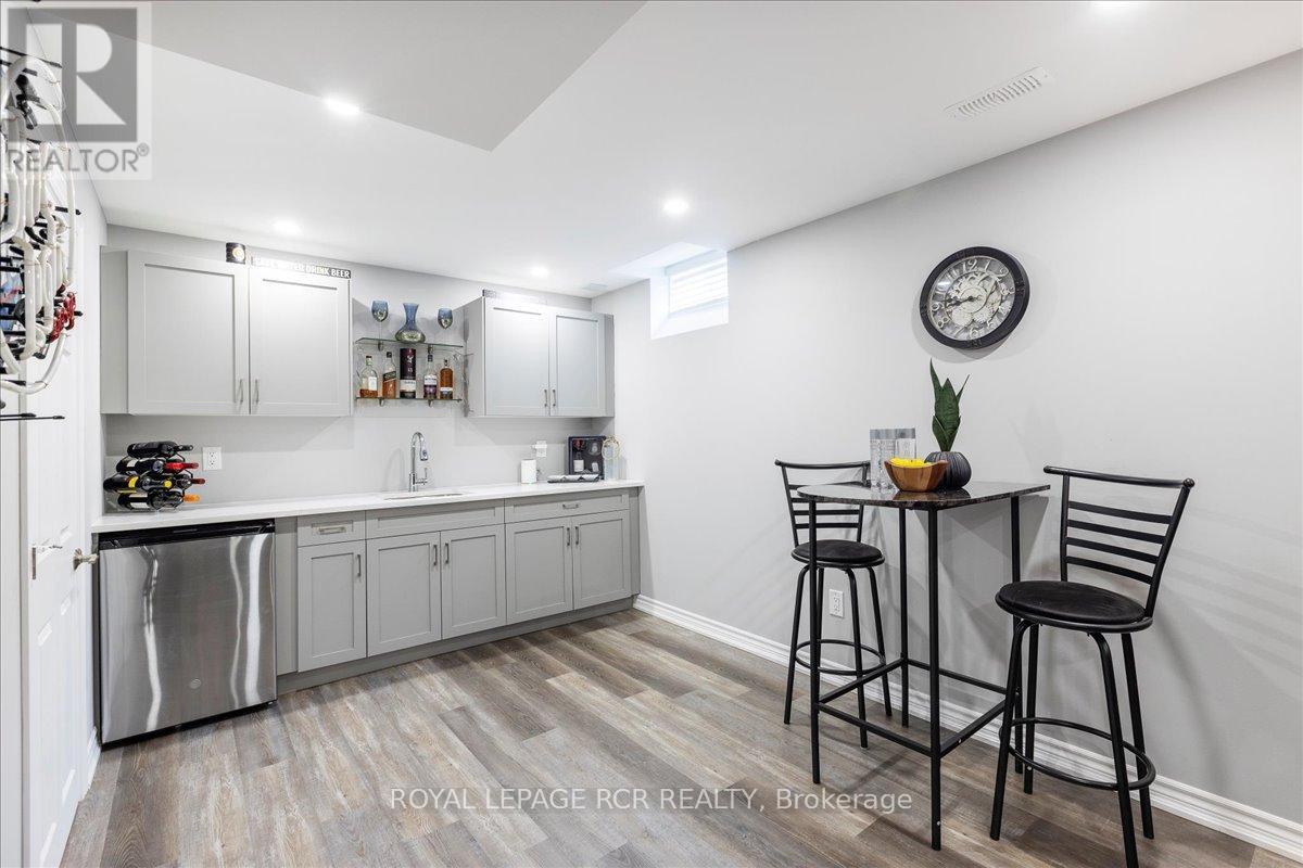 392 Kwapis Boulevard, Newmarket, Ontario  L3X 3H4 - Photo 31 - N12814652