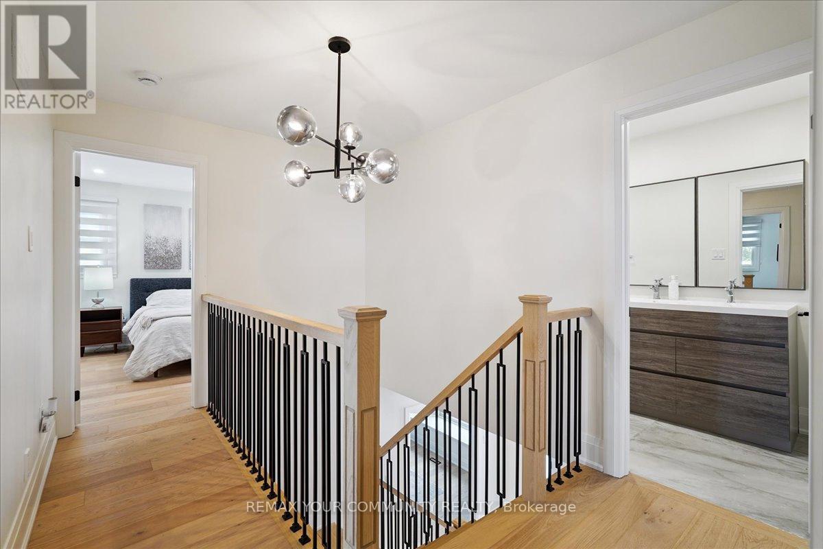 297 Burford Street, Newmarket, Ontario  L3Y 6E7 - Photo 18 - N12814770