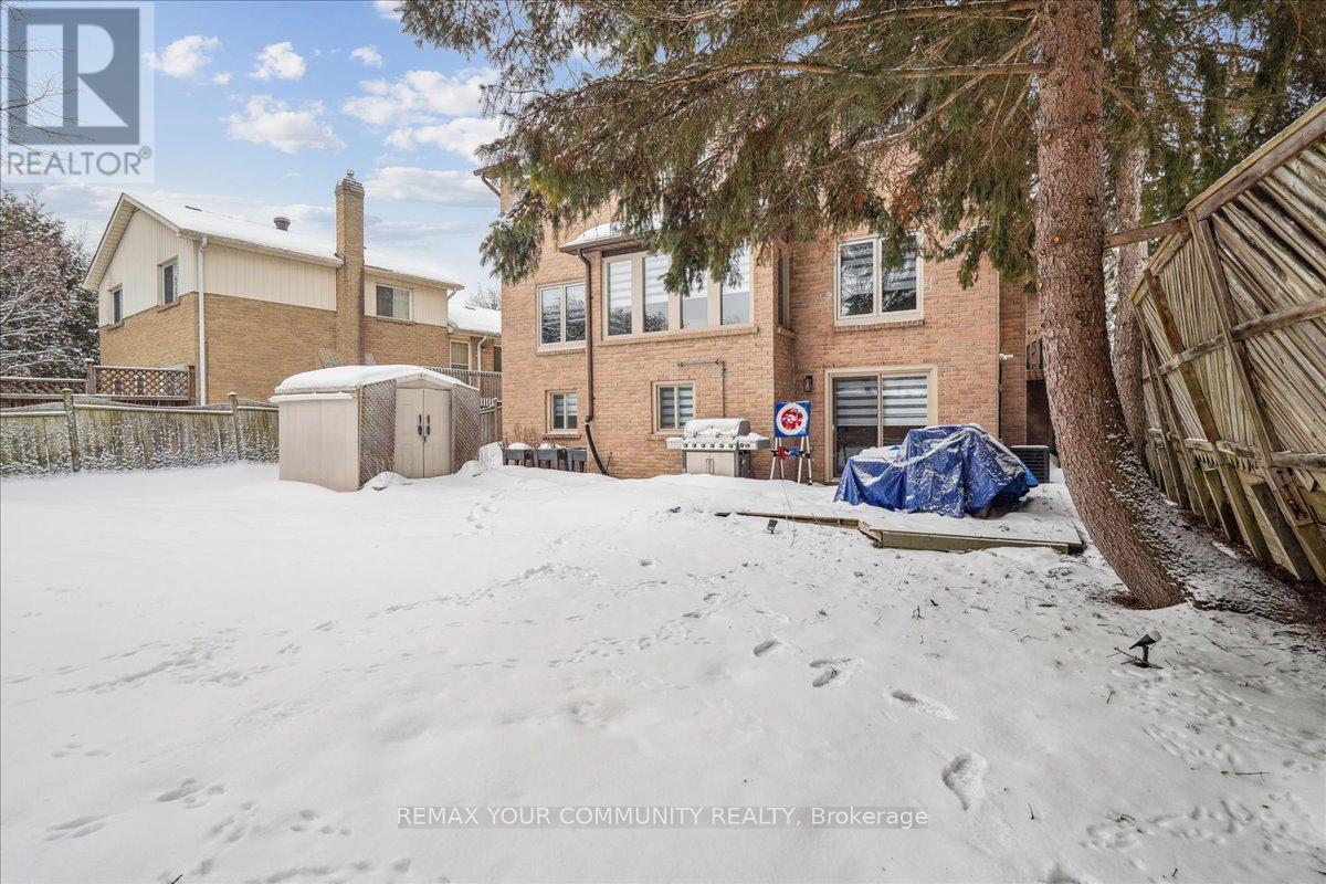 297 Burford Street, Newmarket, Ontario  L3Y 6E7 - Photo 32 - N12814770