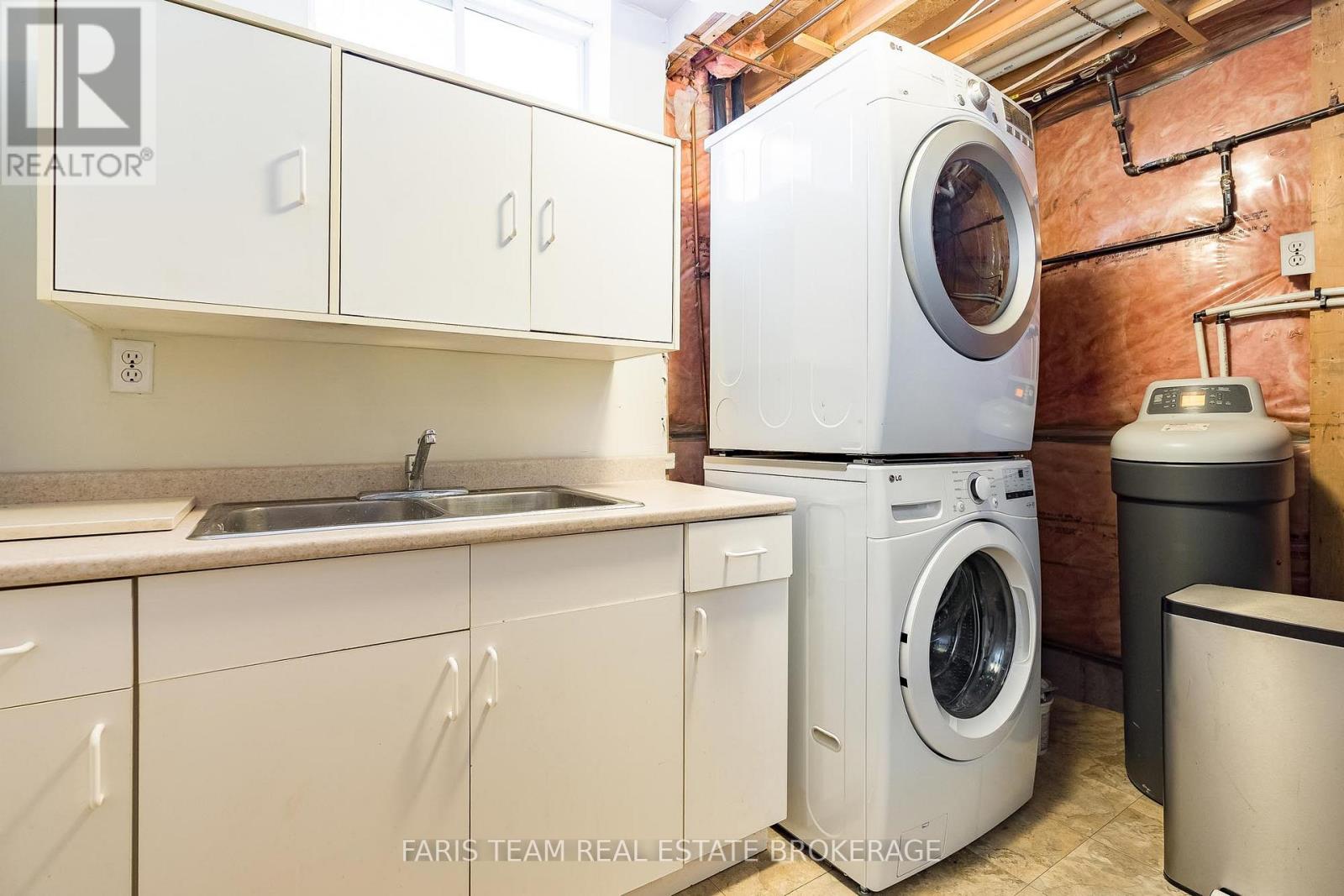 14 Nightingale Crescent, Barrie (Painswick South), Ontario  L4N 8A3 - Photo 34 - S12814558