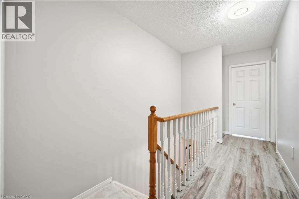 6945 Gracefield Drive, Mississauga, Ontario  L5N 6T9 - Photo 25 - 40807219