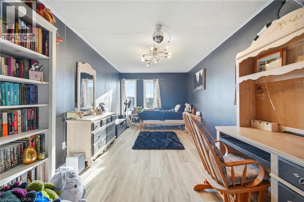 6945 Gracefield Drive, Mississauga, Ontario  L5N 6T9 - Photo 32 - 40807219