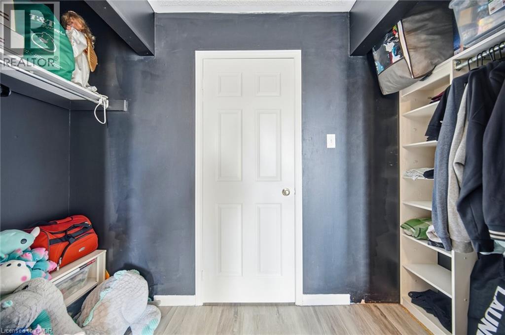 6945 Gracefield Drive, Mississauga, Ontario  L5N 6T9 - Photo 35 - 40807219