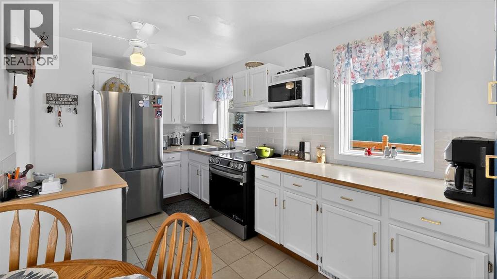 11 Mountain Vista Drive, Hill Spring, Alberta  T0K 1E0 - Photo 5 - A2287977